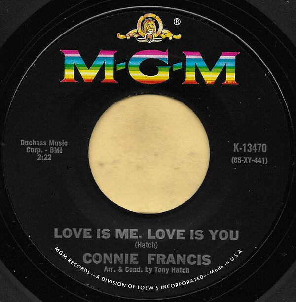 ・アーティスト Connie Francis ・タイトル Love Is Me, Love Is You ・レーベル・型番 MGM Records K13470 ・フォーマット 7インチレコード ・コンディション(盤) 良い (VG+) ・コンディション(ジャケット) プレインカバー（元ジャケット／カバー無し） ・コンディション(帯) オビなし ・特記事項 【表カバーに小さな書き込み】 サンプル画像です。実際の商品の画像ではありません 商品写真はバーコード/カタログ番号に対応したサンプル画像ですので、お送りする商品の画像ではありません。帯やライナーなどの付属品は、特記事項に記載されている場合のみ含まれます。プロモやカラーレコードなどの仕様についても、該当する場合のみ特記事項に記載しています。 【ご購入前に必ずご確認ください】 ・本店サイト(www.recordcity.jp)とは価格、送料が違います ・本店サイト、その他支店のオーダーとは同梱発送できません ・注文確定後に別の注文を頂いた場合、注文同士の同梱は致しかねます。 ・別倉庫から発送しているため、店頭受け渡しは対応しておりません ・一部商品は他の通販サイトでも販売しているため、ご注文のタイミングによっては商品のご用意ができない場合がございます。 ・土日祝日はお休みです 金曜・祝前日9時以降のご連絡またはご入金は、返答または発送が週明け・祝日明けに順次対応となります。 ・ご購入後のキャンセル不可 ご購入後のキャンセルはいかなる理由においてもお受けできません。ご了承の上、ご購入くださいませ。 ・日本郵便(ゆうパック/ゆうメール)によるお届けになります。 ・中古品であることをご理解ください 当ストアでは中古商品を主に販売しております。中古品であることをご理解の上ご購入ください。また、一部商品はRecordCityオンラインストアで試聴可能です。 ・返品について お客様のご都合による返品は一切承っておりません。 表記の内容と実際の商品に相違がある場合、また針飛び等で返品・返金をご希望される場合は、商品の到着後1週間以内にご連絡ください。商品の返送をこちらで確認後、キャンセル・返金を行います。 コンディションVG以下の商品は返品できません。プレイに影響のない表面のこすれ傷、プレス起因のノイズ盤は返品の対象外です。 【コンディション表記】 ・ほぼ新品(M-)(Like New) 完全な新品。未使用。当店ではほぼ使用しません ・非常に良い(EX)(Excellent) 中古盤として美品な状態。わずかな経年を感じるものの傷みを感じさせない、当店基準で最高の状態 ・良い(VG+)(Very Good Plus) 丁寧に扱われた中古品で、軽い使用感がみられる。 ・可(VG)(Acceptable) 使い込まれた中古品で、「良い」よりもさらに使用感がみられる。 ・悪い(VG-)(Bad) 状態が悪いアイテム。使用の保障はなく、再生不可、針飛び、目立つノイズがあるかもしれない。状態によるクレーム不可。返品不可。 ・非常に悪い(G)(Very Bad) 「悪い」よりさらに状態が悪いアイテム。使用の保障はなく、再生不可、針飛び、目立つノイズがあるかもしれない。状態によるクレーム不可。返品不可。 ・ジャンク(Fair)(Junk/Fair) 割れている、反っている、水ダメージがある、カビ、ジャケットが分離している、ひどい書き込み、ひどい擦れなど最低の状態。使用の保障はなく、再生不可、針飛び、目立つノイズがあるかもしれない。状態によるクレーム不可。返品不可。 ・ジャンク(Poor)(Junk/Poor) 割れている、反っている、水ダメージがある、カビ、ジャケットが分離している、ひどい書き込み、ひどい擦れなど最低の状態。使用の保障はなく、再生不可、針飛び、目立つノイズがあるかもしれない。状態によるクレーム不可。返品不可。