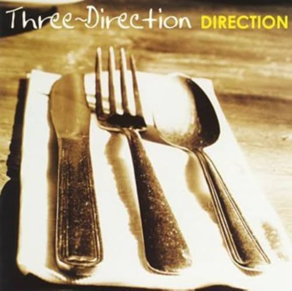 ・アーティスト three direction ・タイトル Direction ・レーベル・型番 M&I MYCJ30359 ・フォーマット CD ・コンディション(盤) 良い (VG+) ・コンディション(ジャケット) ・コンディション(帯) オビなし ・特記事項 【オビCDケース直貼り】【サイン入り】 サンプル画像です。実際の商品の画像ではありません 商品写真はバーコード/カタログ番号に対応したサンプル画像ですので、お送りする商品の画像ではありません。帯やライナーなどの付属品は、特記事項に記載されている場合のみ含まれます。プロモやカラーレコードなどの仕様についても、該当する場合のみ特記事項に記載しています。 【ご購入前に必ずご確認ください】 ・本店サイト(www.recordcity.jp)とは価格、送料が違います ・本店サイト、その他支店のオーダーとは同梱発送できません ・注文確定後に別の注文を頂いた場合、注文同士の同梱は致しかねます。 ・別倉庫から発送しているため、店頭受け渡しは対応しておりません ・一部商品は他の通販サイトでも販売しているため、ご注文のタイミングによっては商品のご用意ができない場合がございます。 ・土日祝日はお休みです 金曜・祝前日9時以降のご連絡またはご入金は、返答または発送が週明け・祝日明けに順次対応となります。 ・ご購入後のキャンセル不可 ご購入後のキャンセルはいかなる理由においてもお受けできません。ご了承の上、ご購入くださいませ。 ・日本郵便(ゆうパック/ゆうメール)によるお届けになります。 ・中古品であることをご理解ください 当ストアでは中古商品を主に販売しております。中古品であることをご理解の上ご購入ください。また、一部商品はRecordCityオンラインストアで試聴可能です。 ・返品について お客様のご都合による返品は一切承っておりません。 表記の内容と実際の商品に相違がある場合、また針飛び等で返品・返金をご希望される場合は、商品の到着後1週間以内にご連絡ください。商品の返送をこちらで確認後、キャンセル・返金を行います。 コンディションVG以下の商品は返品できません。プレイに影響のない表面のこすれ傷、プレス起因のノイズ盤は返品の対象外です。 【コンディション表記】 ・ほぼ新品(M-)(Like New) 完全な新品。未使用。当店ではほぼ使用しません ・非常に良い(EX)(Excellent) 中古盤として美品な状態。わずかな経年を感じるものの傷みを感じさせない、当店基準で最高の状態 ・良い(VG+)(Very Good Plus) 丁寧に扱われた中古品で、軽い使用感がみられる。 ・可(VG)(Acceptable) 使い込まれた中古品で、「良い」よりもさらに使用感がみられる。 ・悪い(VG-)(Bad) 状態が悪いアイテム。使用の保障はなく、再生不可、針飛び、目立つノイズがあるかもしれない。状態によるクレーム不可。返品不可。 ・非常に悪い(G)(Very Bad) 「悪い」よりさらに状態が悪いアイテム。使用の保障はなく、再生不可、針飛び、目立つノイズがあるかもしれない。状態によるクレーム不可。返品不可。 ・ジャンク(Fair)(Junk/Fair) 割れている、反っている、水ダメージがある、カビ、ジャケットが分離している、ひどい書き込み、ひどい擦れなど最低の状態。使用の保障はなく、再生不可、針飛び、目立つノイズがあるかもしれない。状態によるクレーム不可。返品不可。 ・ジャンク(Poor)(Junk/Poor) 割れている、反っている、水ダメージがある、カビ、ジャケットが分離している、ひどい書き込み、ひどい擦れなど最低の状態。使用の保障はなく、再生不可、針飛び、目立つノイズがあるかもしれない。状態によるクレーム不可。返品不可。