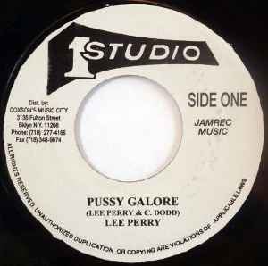 【中古】7” Lee Perry / The Wailers Pussy Galore / Dont Ever Leave Me NONE Studio One /00080