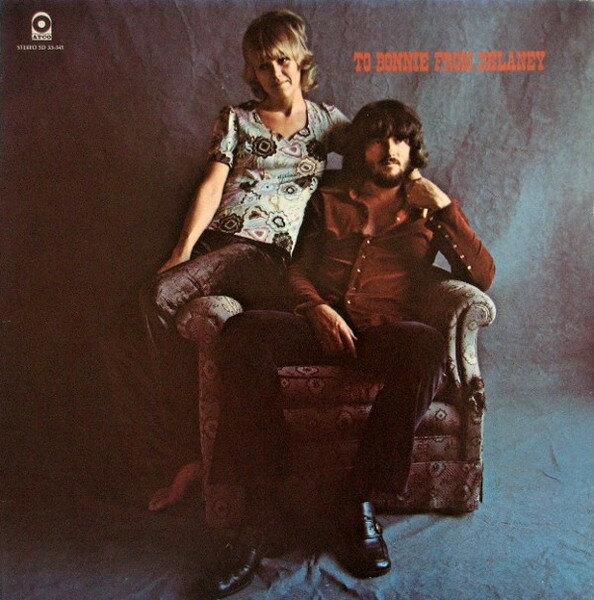 ・アーティスト Delaney & Bonnie & Friends ・タイトル To Bonnie From Delaney ・レーベル・型番 ATCO SD33341 ・フォーマット LPレコード ・コンディション(盤) 良い (VG+) ・コンディション(ジャケット) 良い (VG+) ・コンディション(帯) オビなし ・特記事項 サンプル画像です。実際の商品の画像ではありません 商品写真はバーコード/カタログ番号に対応したサンプル画像ですので、お送りする商品の画像ではありません。帯やライナーなどの付属品は、特記事項に記載されている場合のみ含まれます。プロモやカラーレコードなどの仕様についても、該当する場合のみ特記事項に記載しています。 【ご購入前に必ずご確認ください】 ・本店サイト(www.recordcity.jp)とは価格、送料が違います ・本店サイト、その他支店のオーダーとは同梱発送できません ・注文確定後に別の注文を頂いた場合、注文同士の同梱は致しかねます。 ・別倉庫から発送しているため、店頭受け渡しは対応しておりません ・一部商品は他の通販サイトでも販売しているため、ご注文のタイミングによっては商品のご用意ができない場合がございます。 ・土日祝日はお休みです 金曜・祝前日9時以降のご連絡またはご入金は、返答または発送が週明け・祝日明けに順次対応となります。 ・ご購入後のキャンセル不可 ご購入後のキャンセルはいかなる理由においてもお受けできません。ご了承の上、ご購入くださいませ。 ・日本郵便(ゆうパック/ゆうメール)によるお届けになります。 ・中古品であることをご理解ください 当ストアでは中古商品を主に販売しております。中古品であることをご理解の上ご購入ください。また、一部商品はRecordCityオンラインストアで試聴可能です。 ・返品について お客様のご都合による返品は一切承っておりません。 表記の内容と実際の商品に相違がある場合、また針飛び等で返品・返金をご希望される場合は、商品の到着後1週間以内にご連絡ください。商品の返送をこちらで確認後、キャンセル・返金を行います。 コンディションVG以下の商品は返品できません。プレイに影響のない表面のこすれ傷、プレス起因のノイズ盤は返品の対象外です。 【コンディション表記】 ・ほぼ新品(M-)(Like New) 完全な新品。未使用。当店ではほぼ使用しません ・非常に良い(EX)(Excellent) 中古盤として美品な状態。わずかな経年を感じるものの傷みを感じさせない、当店基準で最高の状態 ・良い(VG+)(Very Good Plus) 丁寧に扱われた中古品で、軽い使用感がみられる。 ・可(VG)(Acceptable) 使い込まれた中古品で、「良い」よりもさらに使用感がみられる。 ・悪い(VG-)(Bad) 状態が悪いアイテム。使用の保障はなく、再生不可、針飛び、目立つノイズがあるかもしれない。状態によるクレーム不可。返品不可。 ・非常に悪い(G)(Very Bad) 「悪い」よりさらに状態が悪いアイテム。使用の保障はなく、再生不可、針飛び、目立つノイズがあるかもしれない。状態によるクレーム不可。返品不可。 ・ジャンク(Fair)(Junk/Fair) 割れている、反っている、水ダメージがある、カビ、ジャケットが分離している、ひどい書き込み、ひどい擦れなど最低の状態。使用の保障はなく、再生不可、針飛び、目立つノイズがあるかもしれない。状態によるクレーム不可。返品不可。 ・ジャンク(Poor)(Junk/Poor) 割れている、反っている、水ダメージがある、カビ、ジャケットが分離している、ひどい書き込み、ひどい擦れなど最低の状態。使用の保障はなく、再生不可、針飛び、目立つノイズがあるかもしれない。状態によるクレーム不可。返品不可。