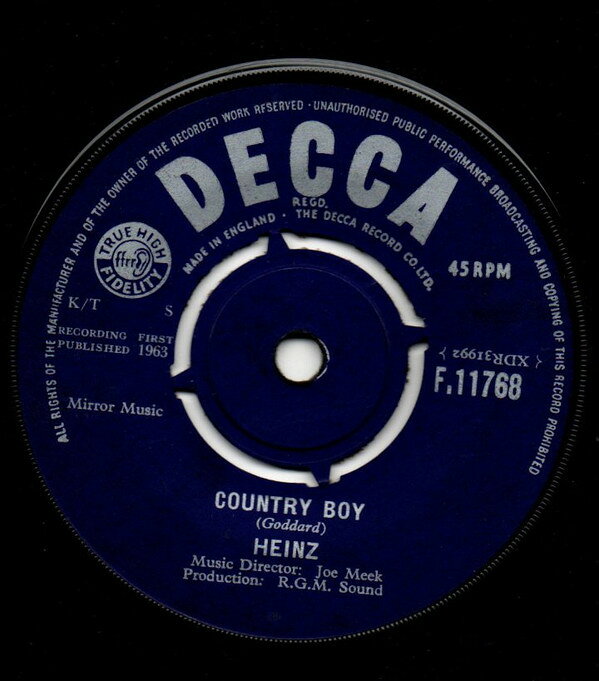 ・アーティスト Heinz ・タイトル Country Boy ・レーベル・型番 Decca F11768 ・フォーマット 7インチレコード ・コンディション(盤) 良い (VG+) ・コンディション(ジャケット) プレインカバー（元ジャケット／カバー無し） ・コンディション(帯) オビなし ・特記事項 【レーベルに書き込み】【盤に薄い跡】 サンプル画像です。実際の商品の画像ではありません 商品写真はバーコード/カタログ番号に対応したサンプル画像ですので、お送りする商品の画像ではありません。帯やライナーなどの付属品は、特記事項に記載されている場合のみ含まれます。プロモやカラーレコードなどの仕様についても、該当する場合のみ特記事項に記載しています。 【ご購入前に必ずご確認ください】 ・本店サイト(www.recordcity.jp)とは価格、送料が違います ・本店サイト、その他支店のオーダーとは同梱発送できません ・注文確定後に別の注文を頂いた場合、注文同士の同梱は致しかねます。 ・別倉庫から発送しているため、店頭受け渡しは対応しておりません ・一部商品は他の通販サイトでも販売しているため、ご注文のタイミングによっては商品のご用意ができない場合がございます。 ・土日祝日はお休みです 金曜・祝前日9時以降のご連絡またはご入金は、返答または発送が週明け・祝日明けに順次対応となります。 ・ご購入後のキャンセル不可 ご購入後のキャンセルはいかなる理由においてもお受けできません。ご了承の上、ご購入くださいませ。 ・日本郵便(ゆうパック/ゆうメール)によるお届けになります。 ・中古品であることをご理解ください 当ストアでは中古商品を主に販売しております。中古品であることをご理解の上ご購入ください。また、一部商品はRecordCityオンラインストアで試聴可能です。 ・返品について お客様のご都合による返品は一切承っておりません。 表記の内容と実際の商品に相違がある場合、また針飛び等で返品・返金をご希望される場合は、商品の到着後1週間以内にご連絡ください。商品の返送をこちらで確認後、キャンセル・返金を行います。 コンディションVG以下の商品は返品できません。プレイに影響のない表面のこすれ傷、プレス起因のノイズ盤は返品の対象外です。 【コンディション表記】 ・ほぼ新品(M-)(Like New) 完全な新品。未使用。当店ではほぼ使用しません ・非常に良い(EX)(Excellent) 中古盤として美品な状態。わずかな経年を感じるものの傷みを感じさせない、当店基準で最高の状態 ・良い(VG+)(Very Good Plus) 丁寧に扱われた中古品で、軽い使用感がみられる。 ・可(VG)(Acceptable) 使い込まれた中古品で、「良い」よりもさらに使用感がみられる。 ・悪い(VG-)(Bad) 状態が悪いアイテム。使用の保障はなく、再生不可、針飛び、目立つノイズがあるかもしれない。状態によるクレーム不可。返品不可。 ・非常に悪い(G)(Very Bad) 「悪い」よりさらに状態が悪いアイテム。使用の保障はなく、再生不可、針飛び、目立つノイズがあるかもしれない。状態によるクレーム不可。返品不可。 ・ジャンク(Fair)(Junk/Fair) 割れている、反っている、水ダメージがある、カビ、ジャケットが分離している、ひどい書き込み、ひどい擦れなど最低の状態。使用の保障はなく、再生不可、針飛び、目立つノイズがあるかもしれない。状態によるクレーム不可。返品不可。 ・ジャンク(Poor)(Junk/Poor) 割れている、反っている、水ダメージがある、カビ、ジャケットが分離している、ひどい書き込み、ひどい擦れなど最低の状態。使用の保障はなく、再生不可、針飛び、目立つノイズがあるかもしれない。状態によるクレーム不可。返品不可。