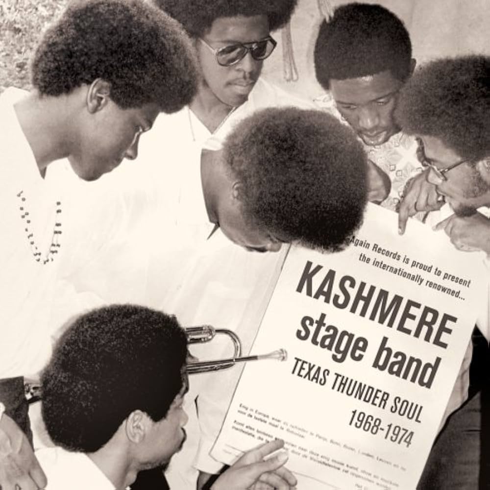 ・アーティスト Kashmere Stage Band ・タイトル Texas Thunder Soul 1968-1974 ・レーベル・型番 NOW-AGAIN NA5023 ・フォーマット LPレコード ・コンディション(盤) 新品 (M) ・コンディション(ジャケット) 新品 (M) ・コンディション(帯) オビなし ・特記事項 サンプル画像です。実際の商品の画像ではありません 商品写真はバーコード/カタログ番号に対応したサンプル画像ですので、お送りする商品の画像ではありません。帯やライナーなどの付属品は、特記事項に記載されている場合のみ含まれます。プロモやカラーレコードなどの仕様についても、該当する場合のみ特記事項に記載しています。 【ご購入前に必ずご確認ください】 ・本店サイト(www.recordcity.jp)とは価格、送料が違います ・本店サイト、その他支店のオーダーとは同梱発送できません ・注文確定後に別の注文を頂いた場合、注文同士の同梱は致しかねます。 ・別倉庫から発送しているため、店頭受け渡しは対応しておりません ・一部商品は他の通販サイトでも販売しているため、ご注文のタイミングによっては商品のご用意ができない場合がございます。 ・土日祝日はお休みです 金曜・祝前日9時以降のご連絡またはご入金は、返答または発送が週明け・祝日明けに順次対応となります。 ・ご購入後のキャンセル不可 ご購入後のキャンセルはいかなる理由においてもお受けできません。ご了承の上、ご購入くださいませ。 ・日本郵便(ゆうパック/ゆうメール)によるお届けになります。 ・中古品であることをご理解ください 当ストアでは中古商品を主に販売しております。中古品であることをご理解の上ご購入ください。また、一部商品はRecordCityオンラインストアで試聴可能です。 ・返品について お客様のご都合による返品は一切承っておりません。 表記の内容と実際の商品に相違がある場合、また針飛び等で返品・返金をご希望される場合は、商品の到着後1週間以内にご連絡ください。商品の返送をこちらで確認後、キャンセル・返金を行います。 コンディションVG以下の商品は返品できません。プレイに影響のない表面のこすれ傷、プレス起因のノイズ盤は返品の対象外です。 【コンディション表記】 ・ほぼ新品(M-)(Like New) 完全な新品。未使用。当店ではほぼ使用しません ・非常に良い(EX)(Excellent) 中古盤として美品な状態。わずかな経年を感じるものの傷みを感じさせない、当店基準で最高の状態 ・良い(VG+)(Very Good Plus) 丁寧に扱われた中古品で、軽い使用感がみられる。 ・可(VG)(Acceptable) 使い込まれた中古品で、「良い」よりもさらに使用感がみられる。 ・悪い(VG-)(Bad) 状態が悪いアイテム。使用の保障はなく、再生不可、針飛び、目立つノイズがあるかもしれない。状態によるクレーム不可。返品不可。 ・非常に悪い(G)(Very Bad) 「悪い」よりさらに状態が悪いアイテム。使用の保障はなく、再生不可、針飛び、目立つノイズがあるかもしれない。状態によるクレーム不可。返品不可。 ・ジャンク(Fair)(Junk/Fair) 割れている、反っている、水ダメージがある、カビ、ジャケットが分離している、ひどい書き込み、ひどい擦れなど最低の状態。使用の保障はなく、再生不可、針飛び、目立つノイズがあるかもしれない。状態によるクレーム不可。返品不可。 ・ジャンク(Poor)(Junk/Poor) 割れている、反っている、水ダメージがある、カビ、ジャケットが分離している、ひどい書き込み、ひどい擦れなど最低の状態。使用の保障はなく、再生不可、針飛び、目立つノイズがあるかもしれない。状態によるクレーム不可。返品不可。