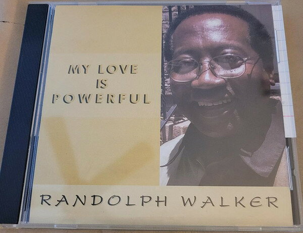 ・アーティスト Randolph Walker ・タイトル My Love Is Powerful ・レーベル・型番 all n all records none ・フォーマット CD ・コンディション(盤) 良い (VG+) ・コンディション(ジャケット) ・コンディション(帯) オビなし ・特記事項 【盤汚れ】【ケース擦れ】 サンプル画像です。実際の商品の画像ではありません 商品写真はバーコード/カタログ番号に対応したサンプル画像ですので、お送りする商品の画像ではありません。帯やライナーなどの付属品は、特記事項に記載されている場合のみ含まれます。プロモやカラーレコードなどの仕様についても、該当する場合のみ特記事項に記載しています。 【ご購入前に必ずご確認ください】 ・本店サイト(www.recordcity.jp)とは価格、送料が違います ・本店サイト、その他支店のオーダーとは同梱発送できません ・注文確定後に別の注文を頂いた場合、注文同士の同梱は致しかねます。 ・別倉庫から発送しているため、店頭受け渡しは対応しておりません ・一部商品は他の通販サイトでも販売しているため、ご注文のタイミングによっては商品のご用意ができない場合がございます。 ・土日祝日はお休みです 金曜・祝前日9時以降のご連絡またはご入金は、返答または発送が週明け・祝日明けに順次対応となります。 ・ご購入後のキャンセル不可 ご購入後のキャンセルはいかなる理由においてもお受けできません。ご了承の上、ご購入くださいませ。 ・日本郵便(ゆうパック/ゆうメール)によるお届けになります。 ・中古品であることをご理解ください 当ストアでは中古商品を主に販売しております。中古品であることをご理解の上ご購入ください。また、一部商品はRecordCityオンラインストアで試聴可能です。 ・返品について お客様のご都合による返品は一切承っておりません。 表記の内容と実際の商品に相違がある場合、また針飛び等で返品・返金をご希望される場合は、商品の到着後1週間以内にご連絡ください。商品の返送をこちらで確認後、キャンセル・返金を行います。 コンディションVG以下の商品は返品できません。プレイに影響のない表面のこすれ傷、プレス起因のノイズ盤は返品の対象外です。 【コンディション表記】 ・ほぼ新品(M-)(Like New) 完全な新品。未使用。当店ではほぼ使用しません ・非常に良い(EX)(Excellent) 中古盤として美品な状態。わずかな経年を感じるものの傷みを感じさせない、当店基準で最高の状態 ・良い(VG+)(Very Good Plus) 丁寧に扱われた中古品で、軽い使用感がみられる。 ・可(VG)(Acceptable) 使い込まれた中古品で、「良い」よりもさらに使用感がみられる。 ・悪い(VG-)(Bad) 状態が悪いアイテム。使用の保障はなく、再生不可、針飛び、目立つノイズがあるかもしれない。状態によるクレーム不可。返品不可。 ・非常に悪い(G)(Very Bad) 「悪い」よりさらに状態が悪いアイテム。使用の保障はなく、再生不可、針飛び、目立つノイズがあるかもしれない。状態によるクレーム不可。返品不可。 ・ジャンク(Fair)(Junk/Fair) 割れている、反っている、水ダメージがある、カビ、ジャケットが分離している、ひどい書き込み、ひどい擦れなど最低の状態。使用の保障はなく、再生不可、針飛び、目立つノイズがあるかもしれない。状態によるクレーム不可。返品不可。 ・ジャンク(Poor)(Junk/Poor) 割れている、反っている、水ダメージがある、カビ、ジャケットが分離している、ひどい書き込み、ひどい擦れなど最低の状態。使用の保障はなく、再生不可、針飛び、目立つノイズがあるかもしれない。状態によるクレーム不可。返品不可。