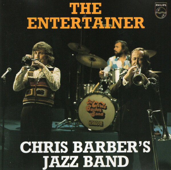 ・アーティスト Chris Barber's Jazz Band ・タイトル Entertainer ・レーベル・型番 PHILIPS 8325932 ・フォーマット CD ・コンディション(盤) 可 (VG) ・コンディション(ジャケット) ・コンディション(帯) オビなし ・特記事項 【ケース汚れ】【ケースキズ】 サンプル画像です。実際の商品の画像ではありません 商品写真はバーコード/カタログ番号に対応したサンプル画像ですので、お送りする商品の画像ではありません。帯やライナーなどの付属品は、特記事項に記載されている場合のみ含まれます。プロモやカラーレコードなどの仕様についても、該当する場合のみ特記事項に記載しています。 【ご購入前に必ずご確認ください】 ・本店サイト(www.recordcity.jp)とは価格、送料が違います ・本店サイト、その他支店のオーダーとは同梱発送できません ・注文確定後に別の注文を頂いた場合、注文同士の同梱は致しかねます。 ・別倉庫から発送しているため、店頭受け渡しは対応しておりません ・一部商品は他の通販サイトでも販売しているため、ご注文のタイミングによっては商品のご用意ができない場合がございます。 ・土日祝日はお休みです 金曜・祝前日9時以降のご連絡またはご入金は、返答または発送が週明け・祝日明けに順次対応となります。 ・ご購入後のキャンセル不可 ご購入後のキャンセルはいかなる理由においてもお受けできません。ご了承の上、ご購入くださいませ。 ・日本郵便(ゆうパック/ゆうメール)によるお届けになります。 ・中古品であることをご理解ください 当ストアでは中古商品を主に販売しております。中古品であることをご理解の上ご購入ください。また、一部商品はRecordCityオンラインストアで試聴可能です。 ・返品について お客様のご都合による返品は一切承っておりません。 表記の内容と実際の商品に相違がある場合、また針飛び等で返品・返金をご希望される場合は、商品の到着後1週間以内にご連絡ください。商品の返送をこちらで確認後、キャンセル・返金を行います。 コンディションVG以下の商品は返品できません。プレイに影響のない表面のこすれ傷、プレス起因のノイズ盤は返品の対象外です。 【コンディション表記】 ・ほぼ新品(M-)(Like New) 完全な新品。未使用。当店ではほぼ使用しません ・非常に良い(EX)(Excellent) 中古盤として美品な状態。わずかな経年を感じるものの傷みを感じさせない、当店基準で最高の状態 ・良い(VG+)(Very Good Plus) 丁寧に扱われた中古品で、軽い使用感がみられる。 ・可(VG)(Acceptable) 使い込まれた中古品で、「良い」よりもさらに使用感がみられる。 ・悪い(VG-)(Bad) 状態が悪いアイテム。使用の保障はなく、再生不可、針飛び、目立つノイズがあるかもしれない。状態によるクレーム不可。返品不可。 ・非常に悪い(G)(Very Bad) 「悪い」よりさらに状態が悪いアイテム。使用の保障はなく、再生不可、針飛び、目立つノイズがあるかもしれない。状態によるクレーム不可。返品不可。 ・ジャンク(Fair)(Junk/Fair) 割れている、反っている、水ダメージがある、カビ、ジャケットが分離している、ひどい書き込み、ひどい擦れなど最低の状態。使用の保障はなく、再生不可、針飛び、目立つノイズがあるかもしれない。状態によるクレーム不可。返品不可。 ・ジャンク(Poor)(Junk/Poor) 割れている、反っている、水ダメージがある、カビ、ジャケットが分離している、ひどい書き込み、ひどい擦れなど最低の状態。使用の保障はなく、再生不可、針飛び、目立つノイズがあるかもしれない。状態によるクレーム不可。返品不可。