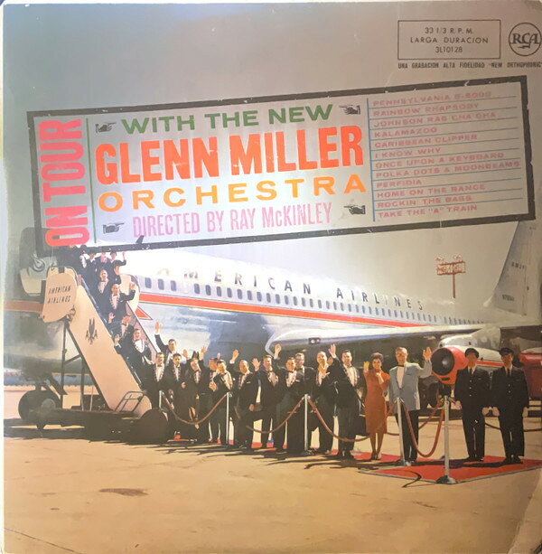 ・アーティスト New Glenn Miller Orchestra ・タイトル On Tour With The New Glenn Miller Orchestra ・レーベル・型番 RCA 3L10128 ・フォーマット LPレコード ・コンディション(盤) 良い (VG+) ・コンディション(ジャケット) 良い (VG+) ・コンディション(帯) オビなし ・特記事項 サンプル画像です。実際の商品の画像ではありません 商品写真はバーコード/カタログ番号に対応したサンプル画像ですので、お送りする商品の画像ではありません。帯やライナーなどの付属品は、特記事項に記載されている場合のみ含まれます。プロモやカラーレコードなどの仕様についても、該当する場合のみ特記事項に記載しています。 【ご購入前に必ずご確認ください】 ・本店サイト(www.recordcity.jp)とは価格、送料が違います ・本店サイト、その他支店のオーダーとは同梱発送できません ・注文確定後に別の注文を頂いた場合、注文同士の同梱は致しかねます。 ・別倉庫から発送しているため、店頭受け渡しは対応しておりません ・一部商品は他の通販サイトでも販売しているため、ご注文のタイミングによっては商品のご用意ができない場合がございます。 ・土日祝日はお休みです 金曜・祝前日9時以降のご連絡またはご入金は、返答または発送が週明け・祝日明けに順次対応となります。 ・ご購入後のキャンセル不可 ご購入後のキャンセルはいかなる理由においてもお受けできません。ご了承の上、ご購入くださいませ。 ・日本郵便(ゆうパック/ゆうメール)によるお届けになります。 ・中古品であることをご理解ください 当ストアでは中古商品を主に販売しております。中古品であることをご理解の上ご購入ください。また、一部商品はRecordCityオンラインストアで試聴可能です。 ・返品について お客様のご都合による返品は一切承っておりません。 表記の内容と実際の商品に相違がある場合、また針飛び等で返品・返金をご希望される場合は、商品の到着後1週間以内にご連絡ください。商品の返送をこちらで確認後、キャンセル・返金を行います。 コンディションVG以下の商品は返品できません。プレイに影響のない表面のこすれ傷、プレス起因のノイズ盤は返品の対象外です。 【コンディション表記】 ・ほぼ新品(M-)(Like New) 完全な新品。未使用。当店ではほぼ使用しません ・非常に良い(EX)(Excellent) 中古盤として美品な状態。わずかな経年を感じるものの傷みを感じさせない、当店基準で最高の状態 ・良い(VG+)(Very Good Plus) 丁寧に扱われた中古品で、軽い使用感がみられる。 ・可(VG)(Acceptable) 使い込まれた中古品で、「良い」よりもさらに使用感がみられる。 ・悪い(VG-)(Bad) 状態が悪いアイテム。使用の保障はなく、再生不可、針飛び、目立つノイズがあるかもしれない。状態によるクレーム不可。返品不可。 ・非常に悪い(G)(Very Bad) 「悪い」よりさらに状態が悪いアイテム。使用の保障はなく、再生不可、針飛び、目立つノイズがあるかもしれない。状態によるクレーム不可。返品不可。 ・ジャンク(Fair)(Junk/Fair) 割れている、反っている、水ダメージがある、カビ、ジャケットが分離している、ひどい書き込み、ひどい擦れなど最低の状態。使用の保障はなく、再生不可、針飛び、目立つノイズがあるかもしれない。状態によるクレーム不可。返品不可。 ・ジャンク(Poor)(Junk/Poor) 割れている、反っている、水ダメージがある、カビ、ジャケットが分離している、ひどい書き込み、ひどい擦れなど最低の状態。使用の保障はなく、再生不可、針飛び、目立つノイズがあるかもしれない。状態によるクレーム不可。返品不可。
