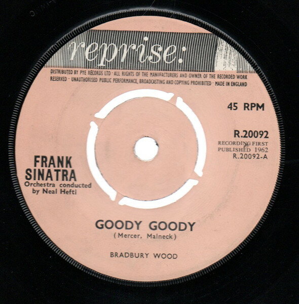 ・アーティスト Frank Sinatra ・タイトル Goody, Goody / Love Is Just Around The Corner ・レーベル・型番 Reprise Records R20092 ・フォーマット 7インチレコード ・コンディション(盤) 良い (VG+) ・コンディション(ジャケット) プレインカバー（元ジャケット／カバー無し） ・コンディション(帯) オビなし ・特記事項 【盤に薄い跡】【レーベルに書き込み】 サンプル画像です。実際の商品の画像ではありません 商品写真はバーコード/カタログ番号に対応したサンプル画像ですので、お送りする商品の画像ではありません。帯やライナーなどの付属品は、特記事項に記載されている場合のみ含まれます。プロモやカラーレコードなどの仕様についても、該当する場合のみ特記事項に記載しています。 【ご購入前に必ずご確認ください】 ・本店サイト(www.recordcity.jp)とは価格、送料が違います ・本店サイト、その他支店のオーダーとは同梱発送できません ・注文確定後に別の注文を頂いた場合、注文同士の同梱は致しかねます。 ・別倉庫から発送しているため、店頭受け渡しは対応しておりません ・一部商品は他の通販サイトでも販売しているため、ご注文のタイミングによっては商品のご用意ができない場合がございます。 ・土日祝日はお休みです 金曜・祝前日9時以降のご連絡またはご入金は、返答または発送が週明け・祝日明けに順次対応となります。 ・ご購入後のキャンセル不可 ご購入後のキャンセルはいかなる理由においてもお受けできません。ご了承の上、ご購入くださいませ。 ・日本郵便(ゆうパック/ゆうメール)によるお届けになります。 ・中古品であることをご理解ください 当ストアでは中古商品を主に販売しております。中古品であることをご理解の上ご購入ください。また、一部商品はRecordCityオンラインストアで試聴可能です。 ・返品について お客様のご都合による返品は一切承っておりません。 表記の内容と実際の商品に相違がある場合、また針飛び等で返品・返金をご希望される場合は、商品の到着後1週間以内にご連絡ください。商品の返送をこちらで確認後、キャンセル・返金を行います。 コンディションVG以下の商品は返品できません。プレイに影響のない表面のこすれ傷、プレス起因のノイズ盤は返品の対象外です。 【コンディション表記】 ・ほぼ新品(M-)(Like New) 完全な新品。未使用。当店ではほぼ使用しません ・非常に良い(EX)(Excellent) 中古盤として美品な状態。わずかな経年を感じるものの傷みを感じさせない、当店基準で最高の状態 ・良い(VG+)(Very Good Plus) 丁寧に扱われた中古品で、軽い使用感がみられる。 ・可(VG)(Acceptable) 使い込まれた中古品で、「良い」よりもさらに使用感がみられる。 ・悪い(VG-)(Bad) 状態が悪いアイテム。使用の保障はなく、再生不可、針飛び、目立つノイズがあるかもしれない。状態によるクレーム不可。返品不可。 ・非常に悪い(G)(Very Bad) 「悪い」よりさらに状態が悪いアイテム。使用の保障はなく、再生不可、針飛び、目立つノイズがあるかもしれない。状態によるクレーム不可。返品不可。 ・ジャンク(Fair)(Junk/Fair) 割れている、反っている、水ダメージがある、カビ、ジャケットが分離している、ひどい書き込み、ひどい擦れなど最低の状態。使用の保障はなく、再生不可、針飛び、目立つノイズがあるかもしれない。状態によるクレーム不可。返品不可。 ・ジャンク(Poor)(Junk/Poor) 割れている、反っている、水ダメージがある、カビ、ジャケットが分離している、ひどい書き込み、ひどい擦れなど最低の状態。使用の保障はなく、再生不可、針飛び、目立つノイズがあるかもしれない。状態によるクレーム不可。返品不可。