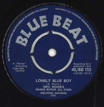 ・アーティスト Eric "Monty" Morris , Prince Buster's All Stars ・タイトル Lonely Blue Boy / Oh We ・レーベル・型番 Blue Beat 45/BB153 ・フォーマット 7インチレコード ・コンディション(盤) 良い (VG+) ・コンディション(ジャケット) ・コンディション(帯) オビなし ・特記事項 【EX-/WOL 】 サンプル画像です。実際の商品の画像ではありません 商品写真はバーコード/カタログ番号に対応したサンプル画像ですので、お送りする商品の画像ではありません。帯やライナーなどの付属品は、特記事項に記載されている場合のみ含まれます。プロモやカラーレコードなどの仕様についても、該当する場合のみ特記事項に記載しています。 【ご購入前に必ずご確認ください】 ・本店サイト(www.recordcity.jp)とは価格、送料が違います ・本店サイト、その他支店のオーダーとは同梱発送できません ・注文確定後に別の注文を頂いた場合、注文同士の同梱は致しかねます。 ・別倉庫から発送しているため、店頭受け渡しは対応しておりません ・一部商品は他の通販サイトでも販売しているため、ご注文のタイミングによっては商品のご用意ができない場合がございます。 ・土日祝日はお休みです 金曜・祝前日9時以降のご連絡またはご入金は、返答または発送が週明け・祝日明けに順次対応となります。 ・ご購入後のキャンセル不可 ご購入後のキャンセルはいかなる理由においてもお受けできません。ご了承の上、ご購入くださいませ。 ・日本郵便(ゆうパック/ゆうメール)によるお届けになります。 ・中古品であることをご理解ください 当ストアでは中古商品を主に販売しております。中古品であることをご理解の上ご購入ください。また、一部商品はRecordCityオンラインストアで試聴可能です。 ・返品について お客様のご都合による返品は一切承っておりません。 表記の内容と実際の商品に相違がある場合、また針飛び等で返品・返金をご希望される場合は、商品の到着後1週間以内にご連絡ください。商品の返送をこちらで確認後、キャンセル・返金を行います。 コンディションVG以下の商品は返品できません。プレイに影響のない表面のこすれ傷、プレス起因のノイズ盤は返品の対象外です。 【コンディション表記】 ・ほぼ新品(M-)(Like New) 完全な新品。未使用。当店ではほぼ使用しません ・非常に良い(EX)(Excellent) 中古盤として美品な状態。わずかな経年を感じるものの傷みを感じさせない、当店基準で最高の状態 ・良い(VG+)(Very Good Plus) 丁寧に扱われた中古品で、軽い使用感がみられる。 ・可(VG)(Acceptable) 使い込まれた中古品で、「良い」よりもさらに使用感がみられる。 ・悪い(VG-)(Bad) 状態が悪いアイテム。使用の保障はなく、再生不可、針飛び、目立つノイズがあるかもしれない。状態によるクレーム不可。返品不可。 ・非常に悪い(G)(Very Bad) 「悪い」よりさらに状態が悪いアイテム。使用の保障はなく、再生不可、針飛び、目立つノイズがあるかもしれない。状態によるクレーム不可。返品不可。 ・ジャンク(Fair)(Junk/Fair) 割れている、反っている、水ダメージがある、カビ、ジャケットが分離している、ひどい書き込み、ひどい擦れなど最低の状態。使用の保障はなく、再生不可、針飛び、目立つノイズがあるかもしれない。状態によるクレーム不可。返品不可。 ・ジャンク(Poor)(Junk/Poor) 割れている、反っている、水ダメージがある、カビ、ジャケットが分離している、ひどい書き込み、ひどい擦れなど最低の状態。使用の保障はなく、再生不可、針飛び、目立つノイズがあるかもしれない。状態によるクレーム不可。返品不可。