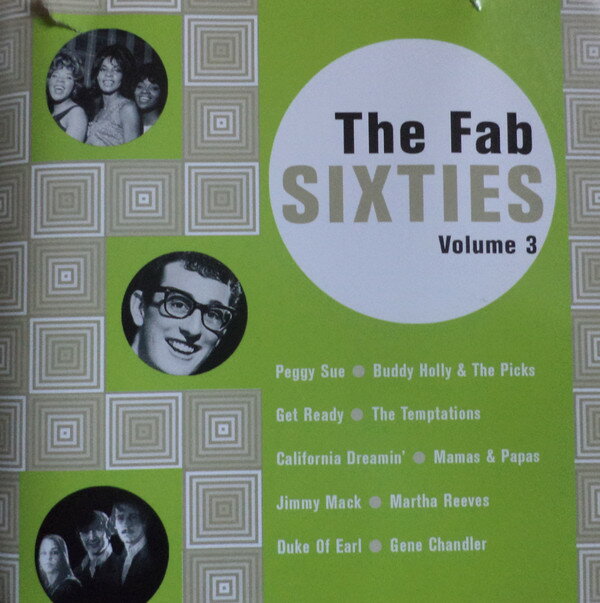・アーティスト Various ・タイトル Fab Sixties Volume 3 ・レーベル・型番 Musicbank APWCD1930 ・フォーマット CD ・コンディション(盤) 良い (VG+) ・コンディション(ジャケット) ・コンディション(帯) オビなし ・特記事項 【ケース擦れ】【盤汚れ】 サンプル画像です。実際の商品の画像ではありません 商品写真はバーコード/カタログ番号に対応したサンプル画像ですので、お送りする商品の画像ではありません。帯やライナーなどの付属品は、特記事項に記載されている場合のみ含まれます。プロモやカラーレコードなどの仕様についても、該当する場合のみ特記事項に記載しています。 【ご購入前に必ずご確認ください】 ・本店サイト(www.recordcity.jp)とは価格、送料が違います ・本店サイト、その他支店のオーダーとは同梱発送できません ・注文確定後に別の注文を頂いた場合、注文同士の同梱は致しかねます。 ・別倉庫から発送しているため、店頭受け渡しは対応しておりません ・一部商品は他の通販サイトでも販売しているため、ご注文のタイミングによっては商品のご用意ができない場合がございます。 ・土日祝日はお休みです 金曜・祝前日9時以降のご連絡またはご入金は、返答または発送が週明け・祝日明けに順次対応となります。 ・ご購入後のキャンセル不可 ご購入後のキャンセルはいかなる理由においてもお受けできません。ご了承の上、ご購入くださいませ。 ・日本郵便(ゆうパック/ゆうメール)によるお届けになります。 ・中古品であることをご理解ください 当ストアでは中古商品を主に販売しております。中古品であることをご理解の上ご購入ください。また、一部商品はRecordCityオンラインストアで試聴可能です。 ・返品について お客様のご都合による返品は一切承っておりません。 表記の内容と実際の商品に相違がある場合、また針飛び等で返品・返金をご希望される場合は、商品の到着後1週間以内にご連絡ください。商品の返送をこちらで確認後、キャンセル・返金を行います。 コンディションVG以下の商品は返品できません。プレイに影響のない表面のこすれ傷、プレス起因のノイズ盤は返品の対象外です。 【コンディション表記】 ・ほぼ新品(M-)(Like New) 完全な新品。未使用。当店ではほぼ使用しません ・非常に良い(EX)(Excellent) 中古盤として美品な状態。わずかな経年を感じるものの傷みを感じさせない、当店基準で最高の状態 ・良い(VG+)(Very Good Plus) 丁寧に扱われた中古品で、軽い使用感がみられる。 ・可(VG)(Acceptable) 使い込まれた中古品で、「良い」よりもさらに使用感がみられる。 ・悪い(VG-)(Bad) 状態が悪いアイテム。使用の保障はなく、再生不可、針飛び、目立つノイズがあるかもしれない。状態によるクレーム不可。返品不可。 ・非常に悪い(G)(Very Bad) 「悪い」よりさらに状態が悪いアイテム。使用の保障はなく、再生不可、針飛び、目立つノイズがあるかもしれない。状態によるクレーム不可。返品不可。 ・ジャンク(Fair)(Junk/Fair) 割れている、反っている、水ダメージがある、カビ、ジャケットが分離している、ひどい書き込み、ひどい擦れなど最低の状態。使用の保障はなく、再生不可、針飛び、目立つノイズがあるかもしれない。状態によるクレーム不可。返品不可。 ・ジャンク(Poor)(Junk/Poor) 割れている、反っている、水ダメージがある、カビ、ジャケットが分離している、ひどい書き込み、ひどい擦れなど最低の状態。使用の保障はなく、再生不可、針飛び、目立つノイズがあるかもしれない。状態によるクレーム不可。返品不可。
