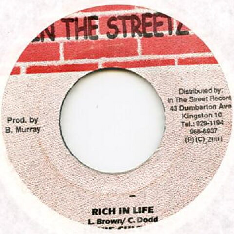 ・アーティスト Louie Culture ・タイトル Rich In Life ・レーベル・型番 ・フォーマット 7" ・コンディション(盤) 新品 (M) ・コンディション(ジャケット) ・コンディション(帯) オビなし ・特記事項 サンプル画像です。実際の商品の画像ではありません 商品写真はバーコード/カタログ番号に対応したサンプル画像ですので、お送りする商品の画像ではありません。帯やライナーなどの付属品は、特記事項に記載されている場合のみ含まれます。プロモやカラーレコードなどの仕様についても、該当する場合のみ特記事項に記載しています。 【ご購入前に必ずご確認ください】 ・本店サイト(www.recordcity.jp)とは価格、送料が違います ・本店サイト、その他支店のオーダーとは同梱発送できません ・注文確定後に別の注文を頂いた場合、注文同士の同梱は致しかねます。 ・別倉庫から発送しているため、店頭受け渡しは対応しておりません ・一部商品は他の通販サイトでも販売しているため、ご注文のタイミングによっては商品のご用意ができない場合がございます。 ・土日祝日はお休みです 金曜・祝前日9時以降のご連絡またはご入金は、返答または発送が週明け・祝日明けに順次対応となります。 ・ご購入後のキャンセル不可 ご購入後のキャンセルはいかなる理由においてもお受けできません。ご了承の上、ご購入くださいませ。 ・日本郵便(ゆうパック/ゆうメール)によるお届けになります。 ・中古品であることをご理解ください 当ストアでは中古商品を主に販売しております。中古品であることをご理解の上ご購入ください。また、一部商品はRecordCityオンラインストアで試聴可能です。 ・返品について お客様のご都合による返品は一切承っておりません。 表記の内容と実際の商品に相違がある場合、また針飛び等で返品・返金をご希望される場合は、商品の到着後1週間以内にご連絡ください。商品の返送をこちらで確認後、キャンセル・返金を行います。 コンディションVG以下の商品は返品できません。プレイに影響のない表面のこすれ傷、プレス起因のノイズ盤は返品の対象外です。 【コンディション表記】 ・ほぼ新品(M-)(Like New) 完全な新品。未使用。当店ではほぼ使用しません ・非常に良い(EX)(Excellent) 中古盤として美品な状態。わずかな経年を感じるものの傷みを感じさせない、当店基準で最高の状態 ・良い(VG+)(Very Good Plus) 丁寧に扱われた中古品で、軽い使用感がみられる。 ・可(VG)(Acceptable) 使い込まれた中古品で、「良い」よりもさらに使用感がみられる。 ・悪い(VG-)(Bad) 状態が悪いアイテム。使用の保障はなく、再生不可、針飛び、目立つノイズがあるかもしれない。状態によるクレーム不可。返品不可。 ・非常に悪い(G)(Very Bad) 「悪い」よりさらに状態が悪いアイテム。使用の保障はなく、再生不可、針飛び、目立つノイズがあるかもしれない。状態によるクレーム不可。返品不可。 ・ジャンク(Fair)(Junk/Fair) 割れている、反っている、水ダメージがある、カビ、ジャケットが分離している、ひどい書き込み、ひどい擦れなど最低の状態。使用の保障はなく、再生不可、針飛び、目立つノイズがあるかもしれない。状態によるクレーム不可。返品不可。 ・ジャンク(Poor)(Junk/Poor) 割れている、反っている、水ダメージがある、カビ、ジャケットが分離している、ひどい書き込み、ひどい擦れなど最低の状態。使用の保障はなく、再生不可、針飛び、目立つノイズがあるかもしれない。状態によるクレーム不可。返品不可。