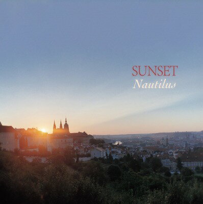 ・アーティスト NAUTILUS ・タイトル SUNSET ・レーベル・型番 NAUTILUS NTRC002 ・フォーマット LPレコード ・コンディション(盤) 新品 (M) ・コンディション(ジャケット) 新品 (M) ・コンディション(帯) オビなし ・特記事項 【未開封】 サンプル画像です。実際の商品の画像ではありません 商品写真はバーコード/カタログ番号に対応したサンプル画像ですので、お送りする商品の画像ではありません。帯やライナーなどの付属品は、特記事項に記載されている場合のみ含まれます。プロモやカラーレコードなどの仕様についても、該当する場合のみ特記事項に記載しています。 【ご購入前に必ずご確認ください】 ・本店サイト(www.recordcity.jp)とは価格、送料が違います ・本店サイト、その他支店のオーダーとは同梱発送できません ・注文確定後に別の注文を頂いた場合、注文同士の同梱は致しかねます。 ・別倉庫から発送しているため、店頭受け渡しは対応しておりません ・一部商品は他の通販サイトでも販売しているため、ご注文のタイミングによっては商品のご用意ができない場合がございます。 ・土日祝日はお休みです 金曜・祝前日9時以降のご連絡またはご入金は、返答または発送が週明け・祝日明けに順次対応となります。 ・ご購入後のキャンセル不可 ご購入後のキャンセルはいかなる理由においてもお受けできません。ご了承の上、ご購入くださいませ。 ・日本郵便(ゆうパック/ゆうメール)によるお届けになります。 ・中古品であることをご理解ください 当ストアでは中古商品を主に販売しております。中古品であることをご理解の上ご購入ください。また、一部商品はRecordCityオンラインストアで試聴可能です。 ・返品について お客様のご都合による返品は一切承っておりません。 表記の内容と実際の商品に相違がある場合、また針飛び等で返品・返金をご希望される場合は、商品の到着後1週間以内にご連絡ください。商品の返送をこちらで確認後、キャンセル・返金を行います。 コンディションVG以下の商品は返品できません。プレイに影響のない表面のこすれ傷、プレス起因のノイズ盤は返品の対象外です。 【コンディション表記】 ・ほぼ新品(M-)(Like New) 完全な新品。未使用。当店ではほぼ使用しません ・非常に良い(EX)(Excellent) 中古盤として美品な状態。わずかな経年を感じるものの傷みを感じさせない、当店基準で最高の状態 ・良い(VG+)(Very Good Plus) 丁寧に扱われた中古品で、軽い使用感がみられる。 ・可(VG)(Acceptable) 使い込まれた中古品で、「良い」よりもさらに使用感がみられる。 ・悪い(VG-)(Bad) 状態が悪いアイテム。使用の保障はなく、再生不可、針飛び、目立つノイズがあるかもしれない。状態によるクレーム不可。返品不可。 ・非常に悪い(G)(Very Bad) 「悪い」よりさらに状態が悪いアイテム。使用の保障はなく、再生不可、針飛び、目立つノイズがあるかもしれない。状態によるクレーム不可。返品不可。 ・ジャンク(Fair)(Junk/Fair) 割れている、反っている、水ダメージがある、カビ、ジャケットが分離している、ひどい書き込み、ひどい擦れなど最低の状態。使用の保障はなく、再生不可、針飛び、目立つノイズがあるかもしれない。状態によるクレーム不可。返品不可。 ・ジャンク(Poor)(Junk/Poor) 割れている、反っている、水ダメージがある、カビ、ジャケットが分離している、ひどい書き込み、ひどい擦れなど最低の状態。使用の保障はなく、再生不可、針飛び、目立つノイズがあるかもしれない。状態によるクレーム不可。返品不可。