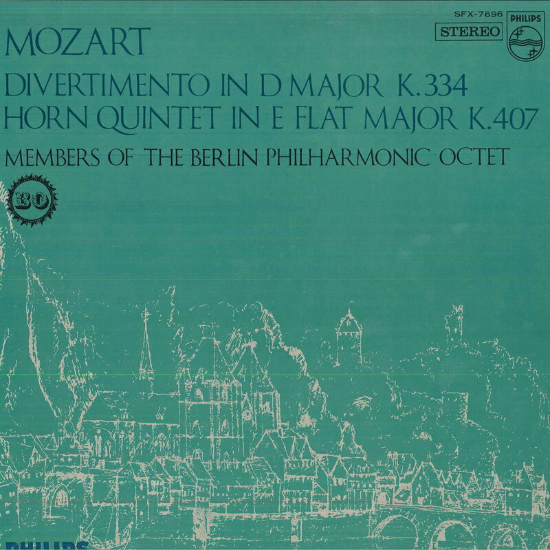・アーティスト ベルリン・フィルハーモニー八重奏団 ・タイトル モーツァルト 喜遊曲第17番 二長調 K.344, ホルン五重奏曲 変ホ長調 K.407 ・レーベル・型番 PHILIPS SFX7696 ・フォーマット LPレコード ・コンディション(盤) 良い (VG+) ・コンディション(ジャケット) 良い (VG+) ・コンディション(帯) オビなし ・特記事項 【カバーに目立つ染み】【カバー変色】【盤に浅い跡】 サンプル画像です。実際の商品の画像ではありません 商品写真はバーコード/カタログ番号に対応したサンプル画像ですので、お送りする商品の画像ではありません。帯やライナーなどの付属品は、特記事項に記載されている場合のみ含まれます。プロモやカラーレコードなどの仕様についても、該当する場合のみ特記事項に記載しています。 【ご購入前に必ずご確認ください】 ・本店サイト(www.recordcity.jp)とは価格、送料が違います ・本店サイト、その他支店のオーダーとは同梱発送できません ・注文確定後に別の注文を頂いた場合、注文同士の同梱は致しかねます。 ・別倉庫から発送しているため、店頭受け渡しは対応しておりません ・一部商品は他の通販サイトでも販売しているため、ご注文のタイミングによっては商品のご用意ができない場合がございます。 ・土日祝日はお休みです 金曜・祝前日9時以降のご連絡またはご入金は、返答または発送が週明け・祝日明けに順次対応となります。 ・ご購入後のキャンセル不可 ご購入後のキャンセルはいかなる理由においてもお受けできません。ご了承の上、ご購入くださいませ。 ・日本郵便(ゆうパック/ゆうメール)によるお届けになります。 ・中古品であることをご理解ください 当ストアでは中古商品を主に販売しております。中古品であることをご理解の上ご購入ください。また、一部商品はRecordCityオンラインストアで試聴可能です。 ・返品について お客様のご都合による返品は一切承っておりません。 表記の内容と実際の商品に相違がある場合、また針飛び等で返品・返金をご希望される場合は、商品の到着後1週間以内にご連絡ください。商品の返送をこちらで確認後、キャンセル・返金を行います。 コンディションVG以下の商品は返品できません。プレイに影響のない表面のこすれ傷、プレス起因のノイズ盤は返品の対象外です。 【コンディション表記】 ・ほぼ新品(M-)(Like New) 完全な新品。未使用。当店ではほぼ使用しません ・非常に良い(EX)(Excellent) 中古盤として美品な状態。わずかな経年を感じるものの傷みを感じさせない、当店基準で最高の状態 ・良い(VG+)(Very Good Plus) 丁寧に扱われた中古品で、軽い使用感がみられる。 ・可(VG)(Acceptable) 使い込まれた中古品で、「良い」よりもさらに使用感がみられる。 ・悪い(VG-)(Bad) 状態が悪いアイテム。使用の保障はなく、再生不可、針飛び、目立つノイズがあるかもしれない。状態によるクレーム不可。返品不可。 ・非常に悪い(G)(Very Bad) 「悪い」よりさらに状態が悪いアイテム。使用の保障はなく、再生不可、針飛び、目立つノイズがあるかもしれない。状態によるクレーム不可。返品不可。 ・ジャンク(Fair)(Junk/Fair) 割れている、反っている、水ダメージがある、カビ、ジャケットが分離している、ひどい書き込み、ひどい擦れなど最低の状態。使用の保障はなく、再生不可、針飛び、目立つノイズがあるかもしれない。状態によるクレーム不可。返品不可。 ・ジャンク(Poor)(Junk/Poor) 割れている、反っている、水ダメージがある、カビ、ジャケットが分離している、ひどい書き込み、ひどい擦れなど最低の状態。使用の保障はなく、再生不可、針飛び、目立つノイズがあるかもしれない。状態によるクレーム不可。返品不可。