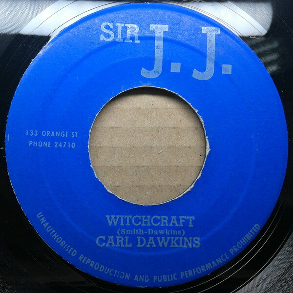 ・アーティスト Carl Dawkins ・タイトル Witchcraft ・レーベル・型番 Sir J. J. NONE ・フォーマット 7インチレコード ・コンディション(盤) 良い (VG+) ・コンディション(ジャケット) ・コンディション(帯) オビなし ・特記事項 【盤に薄い跡】 サンプル画像です。実際の商品の画像ではありません 商品写真はバーコード/カタログ番号に対応したサンプル画像ですので、お送りする商品の画像ではありません。帯やライナーなどの付属品は、特記事項に記載されている場合のみ含まれます。プロモやカラーレコードなどの仕様についても、該当する場合のみ特記事項に記載しています。 【ご購入前に必ずご確認ください】 ・本店サイト(www.recordcity.jp)とは価格、送料が違います ・本店サイト、その他支店のオーダーとは同梱発送できません ・注文確定後に別の注文を頂いた場合、注文同士の同梱は致しかねます。 ・別倉庫から発送しているため、店頭受け渡しは対応しておりません ・一部商品は他の通販サイトでも販売しているため、ご注文のタイミングによっては商品のご用意ができない場合がございます。 ・土日祝日はお休みです 金曜・祝前日9時以降のご連絡またはご入金は、返答または発送が週明け・祝日明けに順次対応となります。 ・ご購入後のキャンセル不可 ご購入後のキャンセルはいかなる理由においてもお受けできません。ご了承の上、ご購入くださいませ。 ・日本郵便(ゆうパック/ゆうメール)によるお届けになります。 ・中古品であることをご理解ください 当ストアでは中古商品を主に販売しております。中古品であることをご理解の上ご購入ください。また、一部商品はRecordCityオンラインストアで試聴可能です。 ・返品について お客様のご都合による返品は一切承っておりません。 表記の内容と実際の商品に相違がある場合、また針飛び等で返品・返金をご希望される場合は、商品の到着後1週間以内にご連絡ください。商品の返送をこちらで確認後、キャンセル・返金を行います。 コンディションVG以下の商品は返品できません。プレイに影響のない表面のこすれ傷、プレス起因のノイズ盤は返品の対象外です。 【コンディション表記】 ・ほぼ新品(M-)(Like New) 完全な新品。未使用。当店ではほぼ使用しません ・非常に良い(EX)(Excellent) 中古盤として美品な状態。わずかな経年を感じるものの傷みを感じさせない、当店基準で最高の状態 ・良い(VG+)(Very Good Plus) 丁寧に扱われた中古品で、軽い使用感がみられる。 ・可(VG)(Acceptable) 使い込まれた中古品で、「良い」よりもさらに使用感がみられる。 ・悪い(VG-)(Bad) 状態が悪いアイテム。使用の保障はなく、再生不可、針飛び、目立つノイズがあるかもしれない。状態によるクレーム不可。返品不可。 ・非常に悪い(G)(Very Bad) 「悪い」よりさらに状態が悪いアイテム。使用の保障はなく、再生不可、針飛び、目立つノイズがあるかもしれない。状態によるクレーム不可。返品不可。 ・ジャンク(Fair)(Junk/Fair) 割れている、反っている、水ダメージがある、カビ、ジャケットが分離している、ひどい書き込み、ひどい擦れなど最低の状態。使用の保障はなく、再生不可、針飛び、目立つノイズがあるかもしれない。状態によるクレーム不可。返品不可。 ・ジャンク(Poor)(Junk/Poor) 割れている、反っている、水ダメージがある、カビ、ジャケットが分離している、ひどい書き込み、ひどい擦れなど最低の状態。使用の保障はなく、再生不可、針飛び、目立つノイズがあるかもしれない。状態によるクレーム不可。返品不可。