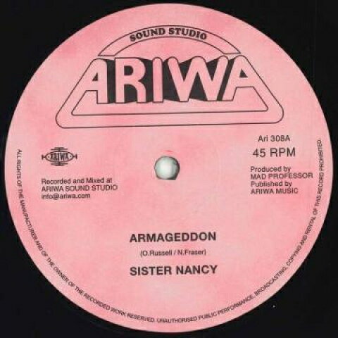 ・アーティスト Sister Nancy / Mad Professor ・タイトル Armageddon / Raunaway Slave ・レーベル・型番 Ariwa UK ARI308 ・フォーマット 12インチレコード ・コンディション(盤) 新品 (M) ・コンディション(ジャケット) ・コンディション(帯) オビなし ・特記事項 サンプル画像です。実際の商品の画像ではありません 商品写真はバーコード/カタログ番号に対応したサンプル画像ですので、お送りする商品の画像ではありません。帯やライナーなどの付属品は、特記事項に記載されている場合のみ含まれます。プロモやカラーレコードなどの仕様についても、該当する場合のみ特記事項に記載しています。 【ご購入前に必ずご確認ください】 ・本店サイト(www.recordcity.jp)とは価格、送料が違います ・本店サイト、その他支店のオーダーとは同梱発送できません ・注文確定後に別の注文を頂いた場合、注文同士の同梱は致しかねます。 ・別倉庫から発送しているため、店頭受け渡しは対応しておりません ・一部商品は他の通販サイトでも販売しているため、ご注文のタイミングによっては商品のご用意ができない場合がございます。 ・土日祝日はお休みです 金曜・祝前日9時以降のご連絡またはご入金は、返答または発送が週明け・祝日明けに順次対応となります。 ・ご購入後のキャンセル不可 ご購入後のキャンセルはいかなる理由においてもお受けできません。ご了承の上、ご購入くださいませ。 ・日本郵便(ゆうパック/ゆうメール)によるお届けになります。 ・中古品であることをご理解ください 当ストアでは中古商品を主に販売しております。中古品であることをご理解の上ご購入ください。また、一部商品はRecordCityオンラインストアで試聴可能です。 ・返品について お客様のご都合による返品は一切承っておりません。 表記の内容と実際の商品に相違がある場合、また針飛び等で返品・返金をご希望される場合は、商品の到着後1週間以内にご連絡ください。商品の返送をこちらで確認後、キャンセル・返金を行います。 コンディションVG以下の商品は返品できません。プレイに影響のない表面のこすれ傷、プレス起因のノイズ盤は返品の対象外です。 【コンディション表記】 ・ほぼ新品(M-)(Like New) 完全な新品。未使用。当店ではほぼ使用しません ・非常に良い(EX)(Excellent) 中古盤として美品な状態。わずかな経年を感じるものの傷みを感じさせない、当店基準で最高の状態 ・良い(VG+)(Very Good Plus) 丁寧に扱われた中古品で、軽い使用感がみられる。 ・可(VG)(Acceptable) 使い込まれた中古品で、「良い」よりもさらに使用感がみられる。 ・悪い(VG-)(Bad) 状態が悪いアイテム。使用の保障はなく、再生不可、針飛び、目立つノイズがあるかもしれない。状態によるクレーム不可。返品不可。 ・非常に悪い(G)(Very Bad) 「悪い」よりさらに状態が悪いアイテム。使用の保障はなく、再生不可、針飛び、目立つノイズがあるかもしれない。状態によるクレーム不可。返品不可。 ・ジャンク(Fair)(Junk/Fair) 割れている、反っている、水ダメージがある、カビ、ジャケットが分離している、ひどい書き込み、ひどい擦れなど最低の状態。使用の保障はなく、再生不可、針飛び、目立つノイズがあるかもしれない。状態によるクレーム不可。返品不可。 ・ジャンク(Poor)(Junk/Poor) 割れている、反っている、水ダメージがある、カビ、ジャケットが分離している、ひどい書き込み、ひどい擦れなど最低の状態。使用の保障はなく、再生不可、針飛び、目立つノイズがあるかもしれない。状態によるクレーム不可。返品不可。