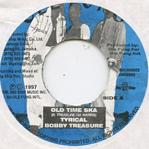 ・アーティスト Trycal, Bobby Treasure ・タイトル Old Time Ska ・レーベル・型番 ・フォーマット 7" ・コンディション(盤) 新品 (M) ・コンディション(ジャケット) ・コンディション(帯) オビなし ・特記事項 サンプル画像です。実際の商品の画像ではありません 商品写真はバーコード/カタログ番号に対応したサンプル画像ですので、お送りする商品の画像ではありません。帯やライナーなどの付属品は、特記事項に記載されている場合のみ含まれます。プロモやカラーレコードなどの仕様についても、該当する場合のみ特記事項に記載しています。 【ご購入前に必ずご確認ください】 ・本店サイト(www.recordcity.jp)とは価格、送料が違います ・本店サイト、その他支店のオーダーとは同梱発送できません ・注文確定後に別の注文を頂いた場合、注文同士の同梱は致しかねます。 ・別倉庫から発送しているため、店頭受け渡しは対応しておりません ・一部商品は他の通販サイトでも販売しているため、ご注文のタイミングによっては商品のご用意ができない場合がございます。 ・土日祝日はお休みです 金曜・祝前日9時以降のご連絡またはご入金は、返答または発送が週明け・祝日明けに順次対応となります。 ・ご購入後のキャンセル不可 ご購入後のキャンセルはいかなる理由においてもお受けできません。ご了承の上、ご購入くださいませ。 ・日本郵便(ゆうパック/ゆうメール)によるお届けになります。 ・中古品であることをご理解ください 当ストアでは中古商品を主に販売しております。中古品であることをご理解の上ご購入ください。また、一部商品はRecordCityオンラインストアで試聴可能です。 ・返品について お客様のご都合による返品は一切承っておりません。 表記の内容と実際の商品に相違がある場合、また針飛び等で返品・返金をご希望される場合は、商品の到着後1週間以内にご連絡ください。商品の返送をこちらで確認後、キャンセル・返金を行います。 コンディションVG以下の商品は返品できません。プレイに影響のない表面のこすれ傷、プレス起因のノイズ盤は返品の対象外です。 【コンディション表記】 ・ほぼ新品(M-)(Like New) 完全な新品。未使用。当店ではほぼ使用しません ・非常に良い(EX)(Excellent) 中古盤として美品な状態。わずかな経年を感じるものの傷みを感じさせない、当店基準で最高の状態 ・良い(VG+)(Very Good Plus) 丁寧に扱われた中古品で、軽い使用感がみられる。 ・可(VG)(Acceptable) 使い込まれた中古品で、「良い」よりもさらに使用感がみられる。 ・悪い(VG-)(Bad) 状態が悪いアイテム。使用の保障はなく、再生不可、針飛び、目立つノイズがあるかもしれない。状態によるクレーム不可。返品不可。 ・非常に悪い(G)(Very Bad) 「悪い」よりさらに状態が悪いアイテム。使用の保障はなく、再生不可、針飛び、目立つノイズがあるかもしれない。状態によるクレーム不可。返品不可。 ・ジャンク(Fair)(Junk/Fair) 割れている、反っている、水ダメージがある、カビ、ジャケットが分離している、ひどい書き込み、ひどい擦れなど最低の状態。使用の保障はなく、再生不可、針飛び、目立つノイズがあるかもしれない。状態によるクレーム不可。返品不可。 ・ジャンク(Poor)(Junk/Poor) 割れている、反っている、水ダメージがある、カビ、ジャケットが分離している、ひどい書き込み、ひどい擦れなど最低の状態。使用の保障はなく、再生不可、針飛び、目立つノイズがあるかもしれない。状態によるクレーム不可。返品不可。