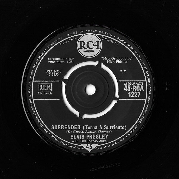 【中古】英7” Elvis Presley, The Jordanaires Surrender (Torna A Surriento) 45RCA1227 RCA /00080