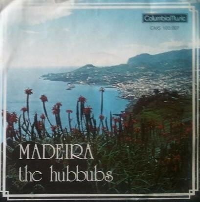 ・アーティスト Hubbubs ・タイトル Madeira ・レーベル・型番 ColumbiaMusic CMS100007 ・フォーマット 7インチレコード ・コンディション(盤) 良い (VG+) ・コンディション(ジャケット) 可 (VG) ・コンディション(帯) オビなし ・特記事項 【カバーに軽い擦れ】 サンプル画像です。実際の商品の画像ではありません 商品写真はバーコード/カタログ番号に対応したサンプル画像ですので、お送りする商品の画像ではありません。帯やライナーなどの付属品は、特記事項に記載されている場合のみ含まれます。プロモやカラーレコードなどの仕様についても、該当する場合のみ特記事項に記載しています。 【ご購入前に必ずご確認ください】 ・本店サイト(www.recordcity.jp)とは価格、送料が違います ・本店サイト、その他支店のオーダーとは同梱発送できません ・注文確定後に別の注文を頂いた場合、注文同士の同梱は致しかねます。 ・別倉庫から発送しているため、店頭受け渡しは対応しておりません ・一部商品は他の通販サイトでも販売しているため、ご注文のタイミングによっては商品のご用意ができない場合がございます。 ・土日祝日はお休みです 金曜・祝前日9時以降のご連絡またはご入金は、返答または発送が週明け・祝日明けに順次対応となります。 ・ご購入後のキャンセル不可 ご購入後のキャンセルはいかなる理由においてもお受けできません。ご了承の上、ご購入くださいませ。 ・日本郵便(ゆうパック/ゆうメール)によるお届けになります。 ・中古品であることをご理解ください 当ストアでは中古商品を主に販売しております。中古品であることをご理解の上ご購入ください。また、一部商品はRecordCityオンラインストアで試聴可能です。 ・返品について お客様のご都合による返品は一切承っておりません。 表記の内容と実際の商品に相違がある場合、また針飛び等で返品・返金をご希望される場合は、商品の到着後1週間以内にご連絡ください。商品の返送をこちらで確認後、キャンセル・返金を行います。 コンディションVG以下の商品は返品できません。プレイに影響のない表面のこすれ傷、プレス起因のノイズ盤は返品の対象外です。 【コンディション表記】 ・ほぼ新品(M-)(Like New) 完全な新品。未使用。当店ではほぼ使用しません ・非常に良い(EX)(Excellent) 中古盤として美品な状態。わずかな経年を感じるものの傷みを感じさせない、当店基準で最高の状態 ・良い(VG+)(Very Good Plus) 丁寧に扱われた中古品で、軽い使用感がみられる。 ・可(VG)(Acceptable) 使い込まれた中古品で、「良い」よりもさらに使用感がみられる。 ・悪い(VG-)(Bad) 状態が悪いアイテム。使用の保障はなく、再生不可、針飛び、目立つノイズがあるかもしれない。状態によるクレーム不可。返品不可。 ・非常に悪い(G)(Very Bad) 「悪い」よりさらに状態が悪いアイテム。使用の保障はなく、再生不可、針飛び、目立つノイズがあるかもしれない。状態によるクレーム不可。返品不可。 ・ジャンク(Fair)(Junk/Fair) 割れている、反っている、水ダメージがある、カビ、ジャケットが分離している、ひどい書き込み、ひどい擦れなど最低の状態。使用の保障はなく、再生不可、針飛び、目立つノイズがあるかもしれない。状態によるクレーム不可。返品不可。 ・ジャンク(Poor)(Junk/Poor) 割れている、反っている、水ダメージがある、カビ、ジャケットが分離している、ひどい書き込み、ひどい擦れなど最低の状態。使用の保障はなく、再生不可、針飛び、目立つノイズがあるかもしれない。状態によるクレーム不可。返品不可。