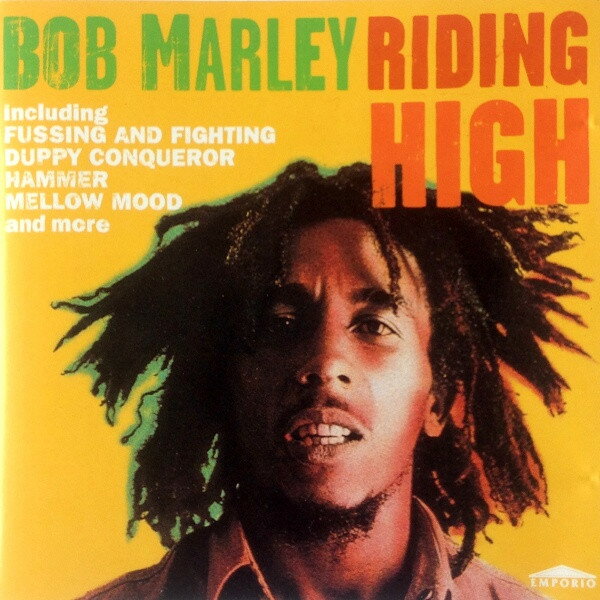 ・アーティスト Bob Marley ・タイトル Riding High ・レーベル・型番 Emporio EMPRCD699 ・フォーマット CD ・コンディション(盤) 悪い (VG-) ・コンディション(ジャケット) ・コンディション(帯) オビなし ・特記事項 【ケース汚れ】【ケース擦れ】 サンプル画像です。実際の商品の画像ではありません 商品写真はバーコード/カタログ番号に対応したサンプル画像ですので、お送りする商品の画像ではありません。帯やライナーなどの付属品は、特記事項に記載されている場合のみ含まれます。プロモやカラーレコードなどの仕様についても、該当する場合のみ特記事項に記載しています。 【ご購入前に必ずご確認ください】 ・本店サイト(www.recordcity.jp)とは価格、送料が違います ・本店サイト、その他支店のオーダーとは同梱発送できません ・注文確定後に別の注文を頂いた場合、注文同士の同梱は致しかねます。 ・別倉庫から発送しているため、店頭受け渡しは対応しておりません ・一部商品は他の通販サイトでも販売しているため、ご注文のタイミングによっては商品のご用意ができない場合がございます。 ・土日祝日はお休みです 金曜・祝前日9時以降のご連絡またはご入金は、返答または発送が週明け・祝日明けに順次対応となります。 ・ご購入後のキャンセル不可 ご購入後のキャンセルはいかなる理由においてもお受けできません。ご了承の上、ご購入くださいませ。 ・日本郵便(ゆうパック/ゆうメール)によるお届けになります。 ・中古品であることをご理解ください 当ストアでは中古商品を主に販売しております。中古品であることをご理解の上ご購入ください。また、一部商品はRecordCityオンラインストアで試聴可能です。 ・返品について お客様のご都合による返品は一切承っておりません。 表記の内容と実際の商品に相違がある場合、また針飛び等で返品・返金をご希望される場合は、商品の到着後1週間以内にご連絡ください。商品の返送をこちらで確認後、キャンセル・返金を行います。 コンディションVG以下の商品は返品できません。プレイに影響のない表面のこすれ傷、プレス起因のノイズ盤は返品の対象外です。 【コンディション表記】 ・ほぼ新品(M-)(Like New) 完全な新品。未使用。当店ではほぼ使用しません ・非常に良い(EX)(Excellent) 中古盤として美品な状態。わずかな経年を感じるものの傷みを感じさせない、当店基準で最高の状態 ・良い(VG+)(Very Good Plus) 丁寧に扱われた中古品で、軽い使用感がみられる。 ・可(VG)(Acceptable) 使い込まれた中古品で、「良い」よりもさらに使用感がみられる。 ・悪い(VG-)(Bad) 状態が悪いアイテム。使用の保障はなく、再生不可、針飛び、目立つノイズがあるかもしれない。状態によるクレーム不可。返品不可。 ・非常に悪い(G)(Very Bad) 「悪い」よりさらに状態が悪いアイテム。使用の保障はなく、再生不可、針飛び、目立つノイズがあるかもしれない。状態によるクレーム不可。返品不可。 ・ジャンク(Fair)(Junk/Fair) 割れている、反っている、水ダメージがある、カビ、ジャケットが分離している、ひどい書き込み、ひどい擦れなど最低の状態。使用の保障はなく、再生不可、針飛び、目立つノイズがあるかもしれない。状態によるクレーム不可。返品不可。 ・ジャンク(Poor)(Junk/Poor) 割れている、反っている、水ダメージがある、カビ、ジャケットが分離している、ひどい書き込み、ひどい擦れなど最低の状態。使用の保障はなく、再生不可、針飛び、目立つノイズがあるかもしれない。状態によるクレーム不可。返品不可。