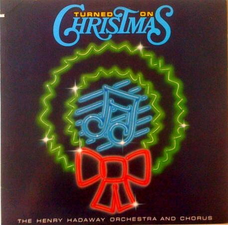 ・アーティスト Henry Hadaway Orchestra & Chorus ・タイトル Turned On Christmas ・レーベル・型番 RCA Victor AFL14454 ・フォーマット LPレコード ・コンディション(盤) 良い (VG+) ・コンディション(ジャケット) 可 (VG) ・コンディション(帯) オビなし ・特記事項 【カバー汚れ】 サンプル画像です。実際の商品の画像ではありません 商品写真はバーコード/カタログ番号に対応したサンプル画像ですので、お送りする商品の画像ではありません。帯やライナーなどの付属品は、特記事項に記載されている場合のみ含まれます。プロモやカラーレコードなどの仕様についても、該当する場合のみ特記事項に記載しています。 【ご購入前に必ずご確認ください】 ・本店サイト(www.recordcity.jp)とは価格、送料が違います ・本店サイト、その他支店のオーダーとは同梱発送できません ・注文確定後に別の注文を頂いた場合、注文同士の同梱は致しかねます。 ・別倉庫から発送しているため、店頭受け渡しは対応しておりません ・一部商品は他の通販サイトでも販売しているため、ご注文のタイミングによっては商品のご用意ができない場合がございます。 ・土日祝日はお休みです 金曜・祝前日9時以降のご連絡またはご入金は、返答または発送が週明け・祝日明けに順次対応となります。 ・ご購入後のキャンセル不可 ご購入後のキャンセルはいかなる理由においてもお受けできません。ご了承の上、ご購入くださいませ。 ・日本郵便(ゆうパック/ゆうメール)によるお届けになります。 ・中古品であることをご理解ください 当ストアでは中古商品を主に販売しております。中古品であることをご理解の上ご購入ください。また、一部商品はRecordCityオンラインストアで試聴可能です。 ・返品について お客様のご都合による返品は一切承っておりません。 表記の内容と実際の商品に相違がある場合、また針飛び等で返品・返金をご希望される場合は、商品の到着後1週間以内にご連絡ください。商品の返送をこちらで確認後、キャンセル・返金を行います。 コンディションVG以下の商品は返品できません。プレイに影響のない表面のこすれ傷、プレス起因のノイズ盤は返品の対象外です。 【コンディション表記】 ・ほぼ新品(M-)(Like New) 完全な新品。未使用。当店ではほぼ使用しません ・非常に良い(EX)(Excellent) 中古盤として美品な状態。わずかな経年を感じるものの傷みを感じさせない、当店基準で最高の状態 ・良い(VG+)(Very Good Plus) 丁寧に扱われた中古品で、軽い使用感がみられる。 ・可(VG)(Acceptable) 使い込まれた中古品で、「良い」よりもさらに使用感がみられる。 ・悪い(VG-)(Bad) 状態が悪いアイテム。使用の保障はなく、再生不可、針飛び、目立つノイズがあるかもしれない。状態によるクレーム不可。返品不可。 ・非常に悪い(G)(Very Bad) 「悪い」よりさらに状態が悪いアイテム。使用の保障はなく、再生不可、針飛び、目立つノイズがあるかもしれない。状態によるクレーム不可。返品不可。 ・ジャンク(Fair)(Junk/Fair) 割れている、反っている、水ダメージがある、カビ、ジャケットが分離している、ひどい書き込み、ひどい擦れなど最低の状態。使用の保障はなく、再生不可、針飛び、目立つノイズがあるかもしれない。状態によるクレーム不可。返品不可。 ・ジャンク(Poor)(Junk/Poor) 割れている、反っている、水ダメージがある、カビ、ジャケットが分離している、ひどい書き込み、ひどい擦れなど最低の状態。使用の保障はなく、再生不可、針飛び、目立つノイズがあるかもしれない。状態によるクレーム不可。返品不可。