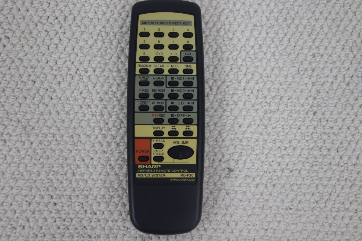 ・商品説明 Sharp シャープ MD-F20 Remote Control Unit リモートコントロールユニット 商品状態：現状 ■MD-F220用 参考重量：71(g) ご購入前に必ずご確認ください ・ご購入者様都合によるご購入後のキャンセル・返品は、いかなる理由においてもお受けできません。 ・送料および代引き手数料はご購入者様のご負担となります。 ・決済期日までにご入金が確認できない場合は、「ご購入者様都合」にてキャンセルさせていただきます。 ・状況により、配送方法を変更させていただく場合がございます。 ・ご注文確定後の商品の追加や複数注文の同梱対応は、一切承っておりません。 ・土日・祝日は原則として発送業務を行っておりません。 ・商品説明は正確に記載するよう努めておりますが、中古品は予期せぬ傷や汚れ等がある場合がございます。ご理解のうえご購入ください。 1437604