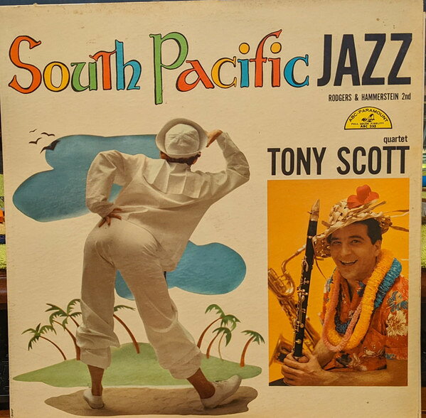 ・アーティスト Tony Scott ・タイトル South Pacific Jazz ・レーベル・型番 ABC PARAMOUNT ABC235 ・フォーマット LPレコード ・コンディション(盤) 良い (VG+) ・コンディション(ジャケット) 良い (VG+) ・コンディション(帯) オビなし ・特記事項 【カバーに目立つ染み】 サンプル画像です。実際の商品の画像ではありません 商品写真はバーコード/カタログ番号に対応したサンプル画像ですので、お送りする商品の画像ではありません。帯やライナーなどの付属品は、特記事項に記載されている場合のみ含まれます。プロモやカラーレコードなどの仕様についても、該当する場合のみ特記事項に記載しています。 【ご購入前に必ずご確認ください】 ・本店サイト(www.recordcity.jp)とは価格、送料が違います ・本店サイト、その他支店のオーダーとは同梱発送できません ・注文確定後に別の注文を頂いた場合、注文同士の同梱は致しかねます。 ・別倉庫から発送しているため、店頭受け渡しは対応しておりません ・一部商品は他の通販サイトでも販売しているため、ご注文のタイミングによっては商品のご用意ができない場合がございます。 ・土日祝日はお休みです 金曜・祝前日9時以降のご連絡またはご入金は、返答または発送が週明け・祝日明けに順次対応となります。 ・ご購入後のキャンセル不可 ご購入後のキャンセルはいかなる理由においてもお受けできません。ご了承の上、ご購入くださいませ。 ・日本郵便(ゆうパック/ゆうメール)によるお届けになります。 ・中古品であることをご理解ください 当ストアでは中古商品を主に販売しております。中古品であることをご理解の上ご購入ください。また、一部商品はRecordCityオンラインストアで試聴可能です。 ・返品について お客様のご都合による返品は一切承っておりません。 表記の内容と実際の商品に相違がある場合、また針飛び等で返品・返金をご希望される場合は、商品の到着後1週間以内にご連絡ください。商品の返送をこちらで確認後、キャンセル・返金を行います。 コンディションVG以下の商品は返品できません。プレイに影響のない表面のこすれ傷、プレス起因のノイズ盤は返品の対象外です。 【コンディション表記】 ・ほぼ新品(M-)(Like New) 完全な新品。未使用。当店ではほぼ使用しません ・非常に良い(EX)(Excellent) 中古盤として美品な状態。わずかな経年を感じるものの傷みを感じさせない、当店基準で最高の状態 ・良い(VG+)(Very Good Plus) 丁寧に扱われた中古品で、軽い使用感がみられる。 ・可(VG)(Acceptable) 使い込まれた中古品で、「良い」よりもさらに使用感がみられる。 ・悪い(VG-)(Bad) 状態が悪いアイテム。使用の保障はなく、再生不可、針飛び、目立つノイズがあるかもしれない。状態によるクレーム不可。返品不可。 ・非常に悪い(G)(Very Bad) 「悪い」よりさらに状態が悪いアイテム。使用の保障はなく、再生不可、針飛び、目立つノイズがあるかもしれない。状態によるクレーム不可。返品不可。 ・ジャンク(Fair)(Junk/Fair) 割れている、反っている、水ダメージがある、カビ、ジャケットが分離している、ひどい書き込み、ひどい擦れなど最低の状態。使用の保障はなく、再生不可、針飛び、目立つノイズがあるかもしれない。状態によるクレーム不可。返品不可。 ・ジャンク(Poor)(Junk/Poor) 割れている、反っている、水ダメージがある、カビ、ジャケットが分離している、ひどい書き込み、ひどい擦れなど最低の状態。使用の保障はなく、再生不可、針飛び、目立つノイズがあるかもしれない。状態によるクレーム不可。返品不可。