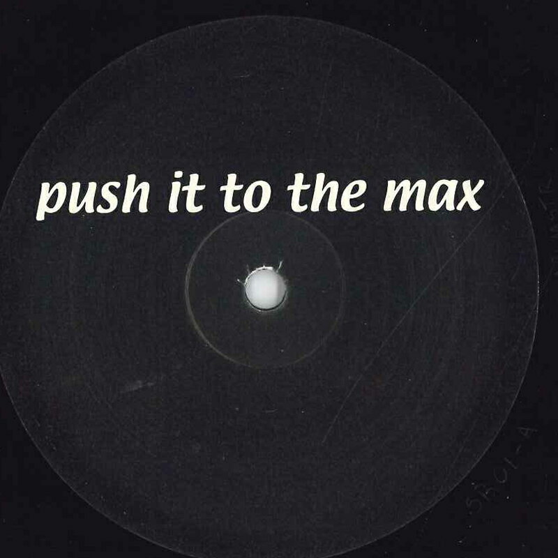 ・アーティスト Zap Mama ・タイトル Push It To The Max ・レーベル・型番 Not On Label SB01PROMO ・フォーマット 12インチレコード ・コンディション(盤) 良い (VG+) ・コンディション(ジャケット) プレインカバー（元ジャケット／カバー無し） ・コンディション(帯) オビなし ・特記事項 【プロモ盤】 【レーベルに書き込み】 サンプル画像です。実際の商品の画像ではありません 商品写真はバーコード/カタログ番号に対応したサンプル画像ですので、お送りする商品の画像ではありません。帯やライナーなどの付属品は、特記事項に記載されている場合のみ含まれます。プロモやカラーレコードなどの仕様についても、該当する場合のみ特記事項に記載しています。 【ご購入前に必ずご確認ください】 ・本店サイト(www.recordcity.jp)とは価格、送料が違います ・本店サイト、その他支店のオーダーとは同梱発送できません ・注文確定後に別の注文を頂いた場合、注文同士の同梱は致しかねます。 ・別倉庫から発送しているため、店頭受け渡しは対応しておりません ・一部商品は他の通販サイトでも販売しているため、ご注文のタイミングによっては商品のご用意ができない場合がございます。 ・土日祝日はお休みです 金曜・祝前日9時以降のご連絡またはご入金は、返答または発送が週明け・祝日明けに順次対応となります。 ・ご購入後のキャンセル不可 ご購入後のキャンセルはいかなる理由においてもお受けできません。ご了承の上、ご購入くださいませ。 ・日本郵便(ゆうパック/ゆうメール)によるお届けになります。 ・中古品であることをご理解ください 当ストアでは中古商品を主に販売しております。中古品であることをご理解の上ご購入ください。また、一部商品はRecordCityオンラインストアで試聴可能です。 ・返品について お客様のご都合による返品は一切承っておりません。 表記の内容と実際の商品に相違がある場合、また針飛び等で返品・返金をご希望される場合は、商品の到着後1週間以内にご連絡ください。商品の返送をこちらで確認後、キャンセル・返金を行います。 コンディションVG以下の商品は返品できません。プレイに影響のない表面のこすれ傷、プレス起因のノイズ盤は返品の対象外です。 【コンディション表記】 ・ほぼ新品(M-)(Like New) 完全な新品。未使用。当店ではほぼ使用しません ・非常に良い(EX)(Excellent) 中古盤として美品な状態。わずかな経年を感じるものの傷みを感じさせない、当店基準で最高の状態 ・良い(VG+)(Very Good Plus) 丁寧に扱われた中古品で、軽い使用感がみられる。 ・可(VG)(Acceptable) 使い込まれた中古品で、「良い」よりもさらに使用感がみられる。 ・悪い(VG-)(Bad) 状態が悪いアイテム。使用の保障はなく、再生不可、針飛び、目立つノイズがあるかもしれない。状態によるクレーム不可。返品不可。 ・非常に悪い(G)(Very Bad) 「悪い」よりさらに状態が悪いアイテム。使用の保障はなく、再生不可、針飛び、目立つノイズがあるかもしれない。状態によるクレーム不可。返品不可。 ・ジャンク(Fair)(Junk/Fair) 割れている、反っている、水ダメージがある、カビ、ジャケットが分離している、ひどい書き込み、ひどい擦れなど最低の状態。使用の保障はなく、再生不可、針飛び、目立つノイズがあるかもしれない。状態によるクレーム不可。返品不可。 ・ジャンク(Poor)(Junk/Poor) 割れている、反っている、水ダメージがある、カビ、ジャケットが分離している、ひどい書き込み、ひどい擦れなど最低の状態。使用の保障はなく、再生不可、針飛び、目立つノイズがあるかもしれない。状態によるクレーム不可。返品不可。