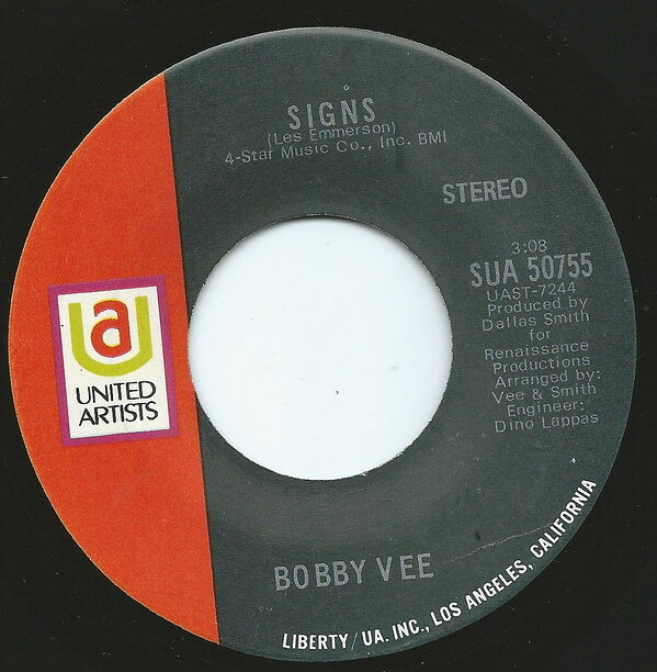 ・アーティスト Bobby Vee ・タイトル Signs ・レーベル・型番 United Artists Records SUA50755 ・フォーマット 7インチレコード ・コンディション(盤) 良い (VG+) ・コンディション(ジャケット) プレインカバー（元ジャケット／カバー無し） ・コンディション(帯) オビなし ・特記事項 サンプル画像です。実際の商品の画像ではありません 商品写真はバーコード/カタログ番号に対応したサンプル画像ですので、お送りする商品の画像ではありません。帯やライナーなどの付属品は、特記事項に記載されている場合のみ含まれます。プロモやカラーレコードなどの仕様についても、該当する場合のみ特記事項に記載しています。 【ご購入前に必ずご確認ください】 ・本店サイト(www.recordcity.jp)とは価格、送料が違います ・本店サイト、その他支店のオーダーとは同梱発送できません ・注文確定後に別の注文を頂いた場合、注文同士の同梱は致しかねます。 ・別倉庫から発送しているため、店頭受け渡しは対応しておりません ・一部商品は他の通販サイトでも販売しているため、ご注文のタイミングによっては商品のご用意ができない場合がございます。 ・土日祝日はお休みです 金曜・祝前日9時以降のご連絡またはご入金は、返答または発送が週明け・祝日明けに順次対応となります。 ・ご購入後のキャンセル不可 ご購入後のキャンセルはいかなる理由においてもお受けできません。ご了承の上、ご購入くださいませ。 ・日本郵便(ゆうパック/ゆうメール)によるお届けになります。 ・中古品であることをご理解ください 当ストアでは中古商品を主に販売しております。中古品であることをご理解の上ご購入ください。また、一部商品はRecordCityオンラインストアで試聴可能です。 ・返品について お客様のご都合による返品は一切承っておりません。 表記の内容と実際の商品に相違がある場合、また針飛び等で返品・返金をご希望される場合は、商品の到着後1週間以内にご連絡ください。商品の返送をこちらで確認後、キャンセル・返金を行います。 コンディションVG以下の商品は返品できません。プレイに影響のない表面のこすれ傷、プレス起因のノイズ盤は返品の対象外です。 【コンディション表記】 ・ほぼ新品(M-)(Like New) 完全な新品。未使用。当店ではほぼ使用しません ・非常に良い(EX)(Excellent) 中古盤として美品な状態。わずかな経年を感じるものの傷みを感じさせない、当店基準で最高の状態 ・良い(VG+)(Very Good Plus) 丁寧に扱われた中古品で、軽い使用感がみられる。 ・可(VG)(Acceptable) 使い込まれた中古品で、「良い」よりもさらに使用感がみられる。 ・悪い(VG-)(Bad) 状態が悪いアイテム。使用の保障はなく、再生不可、針飛び、目立つノイズがあるかもしれない。状態によるクレーム不可。返品不可。 ・非常に悪い(G)(Very Bad) 「悪い」よりさらに状態が悪いアイテム。使用の保障はなく、再生不可、針飛び、目立つノイズがあるかもしれない。状態によるクレーム不可。返品不可。 ・ジャンク(Fair)(Junk/Fair) 割れている、反っている、水ダメージがある、カビ、ジャケットが分離している、ひどい書き込み、ひどい擦れなど最低の状態。使用の保障はなく、再生不可、針飛び、目立つノイズがあるかもしれない。状態によるクレーム不可。返品不可。 ・ジャンク(Poor)(Junk/Poor) 割れている、反っている、水ダメージがある、カビ、ジャケットが分離している、ひどい書き込み、ひどい擦れなど最低の状態。使用の保障はなく、再生不可、針飛び、目立つノイズがあるかもしれない。状態によるクレーム不可。返品不可。