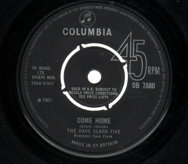 ・アーティスト Dave Clark Five ・タイトル Come Home / Mighty Good Loving ・レーベル・型番 Columbia DB7580 ・フォーマット 7インチレコード ・コンディション(盤) 良い (VG+) ・コンディション(ジャケット) プレインカバー（元ジャケット／カバー無し） ・コンディション(帯) オビなし ・特記事項 サンプル画像です。実際の商品の画像ではありません 商品写真はバーコード/カタログ番号に対応したサンプル画像ですので、お送りする商品の画像ではありません。帯やライナーなどの付属品は、特記事項に記載されている場合のみ含まれます。プロモやカラーレコードなどの仕様についても、該当する場合のみ特記事項に記載しています。 【ご購入前に必ずご確認ください】 ・本店サイト(www.recordcity.jp)とは価格、送料が違います ・本店サイト、その他支店のオーダーとは同梱発送できません ・注文確定後に別の注文を頂いた場合、注文同士の同梱は致しかねます。 ・別倉庫から発送しているため、店頭受け渡しは対応しておりません ・一部商品は他の通販サイトでも販売しているため、ご注文のタイミングによっては商品のご用意ができない場合がございます。 ・土日祝日はお休みです 金曜・祝前日9時以降のご連絡またはご入金は、返答または発送が週明け・祝日明けに順次対応となります。 ・ご購入後のキャンセル不可 ご購入後のキャンセルはいかなる理由においてもお受けできません。ご了承の上、ご購入くださいませ。 ・日本郵便(ゆうパック/ゆうメール)によるお届けになります。 ・中古品であることをご理解ください 当ストアでは中古商品を主に販売しております。中古品であることをご理解の上ご購入ください。また、一部商品はRecordCityオンラインストアで試聴可能です。 ・返品について お客様のご都合による返品は一切承っておりません。 表記の内容と実際の商品に相違がある場合、また針飛び等で返品・返金をご希望される場合は、商品の到着後1週間以内にご連絡ください。商品の返送をこちらで確認後、キャンセル・返金を行います。 コンディションVG以下の商品は返品できません。プレイに影響のない表面のこすれ傷、プレス起因のノイズ盤は返品の対象外です。 【コンディション表記】 ・ほぼ新品(M-)(Like New) 完全な新品。未使用。当店ではほぼ使用しません ・非常に良い(EX)(Excellent) 中古盤として美品な状態。わずかな経年を感じるものの傷みを感じさせない、当店基準で最高の状態 ・良い(VG+)(Very Good Plus) 丁寧に扱われた中古品で、軽い使用感がみられる。 ・可(VG)(Acceptable) 使い込まれた中古品で、「良い」よりもさらに使用感がみられる。 ・悪い(VG-)(Bad) 状態が悪いアイテム。使用の保障はなく、再生不可、針飛び、目立つノイズがあるかもしれない。状態によるクレーム不可。返品不可。 ・非常に悪い(G)(Very Bad) 「悪い」よりさらに状態が悪いアイテム。使用の保障はなく、再生不可、針飛び、目立つノイズがあるかもしれない。状態によるクレーム不可。返品不可。 ・ジャンク(Fair)(Junk/Fair) 割れている、反っている、水ダメージがある、カビ、ジャケットが分離している、ひどい書き込み、ひどい擦れなど最低の状態。使用の保障はなく、再生不可、針飛び、目立つノイズがあるかもしれない。状態によるクレーム不可。返品不可。 ・ジャンク(Poor)(Junk/Poor) 割れている、反っている、水ダメージがある、カビ、ジャケットが分離している、ひどい書き込み、ひどい擦れなど最低の状態。使用の保障はなく、再生不可、針飛び、目立つノイズがあるかもしれない。状態によるクレーム不可。返品不可。