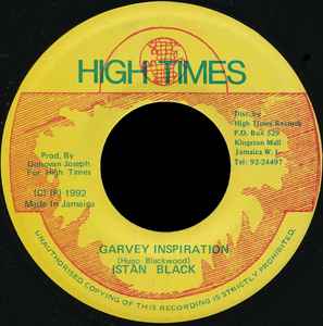 ・アーティスト Istan Black ・タイトル Garvey Inspiration ・レーベル・型番 High Times NONE ・フォーマット 7インチレコード ・コンディション(盤) 良い (VG+) ・コンディション(ジャケット) カバーなし ・コンディション(帯) オビなし ・特記事項 サンプル画像です。実際の商品の画像ではありません 商品写真はバーコード/カタログ番号に対応したサンプル画像ですので、お送りする商品の画像ではありません。帯やライナーなどの付属品は、特記事項に記載されている場合のみ含まれます。プロモやカラーレコードなどの仕様についても、該当する場合のみ特記事項に記載しています。 【ご購入前に必ずご確認ください】 ・本店サイト(www.recordcity.jp)とは価格、送料が違います ・本店サイト、その他支店のオーダーとは同梱発送できません ・注文確定後に別の注文を頂いた場合、注文同士の同梱は致しかねます。 ・別倉庫から発送しているため、店頭受け渡しは対応しておりません ・一部商品は他の通販サイトでも販売しているため、ご注文のタイミングによっては商品のご用意ができない場合がございます。 ・土日祝日はお休みです 金曜・祝前日9時以降のご連絡またはご入金は、返答または発送が週明け・祝日明けに順次対応となります。 ・ご購入後のキャンセル不可 ご購入後のキャンセルはいかなる理由においてもお受けできません。ご了承の上、ご購入くださいませ。 ・日本郵便(ゆうパック/ゆうメール)によるお届けになります。 ・中古品であることをご理解ください 当ストアでは中古商品を主に販売しております。中古品であることをご理解の上ご購入ください。また、一部商品はRecordCityオンラインストアで試聴可能です。 ・返品について お客様のご都合による返品は一切承っておりません。 表記の内容と実際の商品に相違がある場合、また針飛び等で返品・返金をご希望される場合は、商品の到着後1週間以内にご連絡ください。商品の返送をこちらで確認後、キャンセル・返金を行います。 コンディションVG以下の商品は返品できません。プレイに影響のない表面のこすれ傷、プレス起因のノイズ盤は返品の対象外です。 【コンディション表記】 ・ほぼ新品(M-)(Like New) 完全な新品。未使用。当店ではほぼ使用しません ・非常に良い(EX)(Excellent) 中古盤として美品な状態。わずかな経年を感じるものの傷みを感じさせない、当店基準で最高の状態 ・良い(VG+)(Very Good Plus) 丁寧に扱われた中古品で、軽い使用感がみられる。 ・可(VG)(Acceptable) 使い込まれた中古品で、「良い」よりもさらに使用感がみられる。 ・悪い(VG-)(Bad) 状態が悪いアイテム。使用の保障はなく、再生不可、針飛び、目立つノイズがあるかもしれない。状態によるクレーム不可。返品不可。 ・非常に悪い(G)(Very Bad) 「悪い」よりさらに状態が悪いアイテム。使用の保障はなく、再生不可、針飛び、目立つノイズがあるかもしれない。状態によるクレーム不可。返品不可。 ・ジャンク(Fair)(Junk/Fair) 割れている、反っている、水ダメージがある、カビ、ジャケットが分離している、ひどい書き込み、ひどい擦れなど最低の状態。使用の保障はなく、再生不可、針飛び、目立つノイズがあるかもしれない。状態によるクレーム不可。返品不可。 ・ジャンク(Poor)(Junk/Poor) 割れている、反っている、水ダメージがある、カビ、ジャケットが分離している、ひどい書き込み、ひどい擦れなど最低の状態。使用の保障はなく、再生不可、針飛び、目立つノイズがあるかもしれない。状態によるクレーム不可。返品不可。