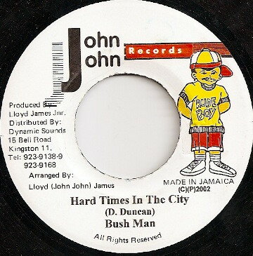 ・アーティスト Bushman ・タイトル Hard Times In The City ・レーベル・型番 John John Records NONE ・フォーマット 7インチレコード ・コンディション(盤) 良い (VG+) ・コンディション(ジャケット) ・コンディション(帯) オビなし ・特記事項 【Tonight】 サンプル画像です。実際の商品の画像ではありません 商品写真はバーコード/カタログ番号に対応したサンプル画像ですので、お送りする商品の画像ではありません。帯やライナーなどの付属品は、特記事項に記載されている場合のみ含まれます。プロモやカラーレコードなどの仕様についても、該当する場合のみ特記事項に記載しています。 【ご購入前に必ずご確認ください】 ・本店サイト(www.recordcity.jp)とは価格、送料が違います ・本店サイト、その他支店のオーダーとは同梱発送できません ・注文確定後に別の注文を頂いた場合、注文同士の同梱は致しかねます。 ・別倉庫から発送しているため、店頭受け渡しは対応しておりません ・一部商品は他の通販サイトでも販売しているため、ご注文のタイミングによっては商品のご用意ができない場合がございます。 ・土日祝日はお休みです 金曜・祝前日9時以降のご連絡またはご入金は、返答または発送が週明け・祝日明けに順次対応となります。 ・ご購入後のキャンセル不可 ご購入後のキャンセルはいかなる理由においてもお受けできません。ご了承の上、ご購入くださいませ。 ・日本郵便(ゆうパック/ゆうメール)によるお届けになります。 ・中古品であることをご理解ください 当ストアでは中古商品を主に販売しております。中古品であることをご理解の上ご購入ください。また、一部商品はRecordCityオンラインストアで試聴可能です。 ・返品について お客様のご都合による返品は一切承っておりません。 表記の内容と実際の商品に相違がある場合、また針飛び等で返品・返金をご希望される場合は、商品の到着後1週間以内にご連絡ください。商品の返送をこちらで確認後、キャンセル・返金を行います。 コンディションVG以下の商品は返品できません。プレイに影響のない表面のこすれ傷、プレス起因のノイズ盤は返品の対象外です。 【コンディション表記】 ・ほぼ新品(M-)(Like New) 完全な新品。未使用。当店ではほぼ使用しません ・非常に良い(EX)(Excellent) 中古盤として美品な状態。わずかな経年を感じるものの傷みを感じさせない、当店基準で最高の状態 ・良い(VG+)(Very Good Plus) 丁寧に扱われた中古品で、軽い使用感がみられる。 ・可(VG)(Acceptable) 使い込まれた中古品で、「良い」よりもさらに使用感がみられる。 ・悪い(VG-)(Bad) 状態が悪いアイテム。使用の保障はなく、再生不可、針飛び、目立つノイズがあるかもしれない。状態によるクレーム不可。返品不可。 ・非常に悪い(G)(Very Bad) 「悪い」よりさらに状態が悪いアイテム。使用の保障はなく、再生不可、針飛び、目立つノイズがあるかもしれない。状態によるクレーム不可。返品不可。 ・ジャンク(Fair)(Junk/Fair) 割れている、反っている、水ダメージがある、カビ、ジャケットが分離している、ひどい書き込み、ひどい擦れなど最低の状態。使用の保障はなく、再生不可、針飛び、目立つノイズがあるかもしれない。状態によるクレーム不可。返品不可。 ・ジャンク(Poor)(Junk/Poor) 割れている、反っている、水ダメージがある、カビ、ジャケットが分離している、ひどい書き込み、ひどい擦れなど最低の状態。使用の保障はなく、再生不可、針飛び、目立つノイズがあるかもしれない。状態によるクレーム不可。返品不可。