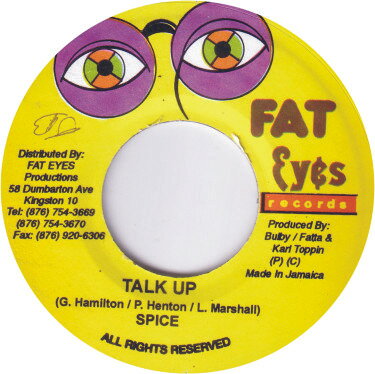 ・アーティスト Hawkeye (4) / Spice (8) ・タイトル Ooh Baby / Talk Up ・レーベル・型番 Fat Eyes Records none ・フォーマット 7インチレコード ・コンディション(盤) 良い (VG+) ・コンディション(ジャケット) プレインカバー（元ジャケット／カバー無し） ・コンディション(帯) オビなし ・特記事項 サンプル画像です。実際の商品の画像ではありません 商品写真はバーコード/カタログ番号に対応したサンプル画像ですので、お送りする商品の画像ではありません。帯やライナーなどの付属品は、特記事項に記載されている場合のみ含まれます。プロモやカラーレコードなどの仕様についても、該当する場合のみ特記事項に記載しています。 【ご購入前に必ずご確認ください】 ・本店サイト(www.recordcity.jp)とは価格、送料が違います ・本店サイト、その他支店のオーダーとは同梱発送できません ・注文確定後に別の注文を頂いた場合、注文同士の同梱は致しかねます。 ・別倉庫から発送しているため、店頭受け渡しは対応しておりません ・一部商品は他の通販サイトでも販売しているため、ご注文のタイミングによっては商品のご用意ができない場合がございます。 ・土日祝日はお休みです 金曜・祝前日9時以降のご連絡またはご入金は、返答または発送が週明け・祝日明けに順次対応となります。 ・ご購入後のキャンセル不可 ご購入後のキャンセルはいかなる理由においてもお受けできません。ご了承の上、ご購入くださいませ。 ・日本郵便(ゆうパック/ゆうメール)によるお届けになります。 ・中古品であることをご理解ください 当ストアでは中古商品を主に販売しております。中古品であることをご理解の上ご購入ください。また、一部商品はRecordCityオンラインストアで試聴可能です。 ・返品について お客様のご都合による返品は一切承っておりません。 表記の内容と実際の商品に相違がある場合、また針飛び等で返品・返金をご希望される場合は、商品の到着後1週間以内にご連絡ください。商品の返送をこちらで確認後、キャンセル・返金を行います。 コンディションVG以下の商品は返品できません。プレイに影響のない表面のこすれ傷、プレス起因のノイズ盤は返品の対象外です。 【コンディション表記】 ・ほぼ新品(M-)(Like New) 完全な新品。未使用。当店ではほぼ使用しません ・非常に良い(EX)(Excellent) 中古盤として美品な状態。わずかな経年を感じるものの傷みを感じさせない、当店基準で最高の状態 ・良い(VG+)(Very Good Plus) 丁寧に扱われた中古品で、軽い使用感がみられる。 ・可(VG)(Acceptable) 使い込まれた中古品で、「良い」よりもさらに使用感がみられる。 ・悪い(VG-)(Bad) 状態が悪いアイテム。使用の保障はなく、再生不可、針飛び、目立つノイズがあるかもしれない。状態によるクレーム不可。返品不可。 ・非常に悪い(G)(Very Bad) 「悪い」よりさらに状態が悪いアイテム。使用の保障はなく、再生不可、針飛び、目立つノイズがあるかもしれない。状態によるクレーム不可。返品不可。 ・ジャンク(Fair)(Junk/Fair) 割れている、反っている、水ダメージがある、カビ、ジャケットが分離している、ひどい書き込み、ひどい擦れなど最低の状態。使用の保障はなく、再生不可、針飛び、目立つノイズがあるかもしれない。状態によるクレーム不可。返品不可。 ・ジャンク(Poor)(Junk/Poor) 割れている、反っている、水ダメージがある、カビ、ジャケットが分離している、ひどい書き込み、ひどい擦れなど最低の状態。使用の保障はなく、再生不可、針飛び、目立つノイズがあるかもしれない。状態によるクレーム不可。返品不可。