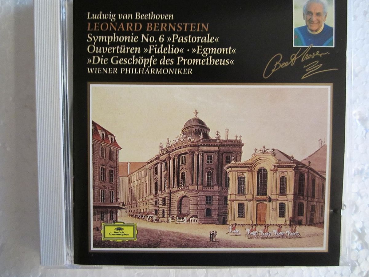 ・アーティスト Beethoven, Bernstein; Vpo ・タイトル Symphony 6 / Egmont Overture / Fidelio ・レーベル・型番 ・フォーマット CD ・コンディション(盤) 非常に良い(EX) ・コンディション(ジャケット) ・コンディション(帯) オビなし ・特記事項 【盤汚れ】 サンプル画像です。実際の商品の画像ではありません 商品写真はバーコード/カタログ番号に対応したサンプル画像ですので、お送りする商品の画像ではありません。帯やライナーなどの付属品は、特記事項に記載されている場合のみ含まれます。プロモやカラーレコードなどの仕様についても、該当する場合のみ特記事項に記載しています。 【ご購入前に必ずご確認ください】 ・本店サイト(www.recordcity.jp)とは価格、送料が違います ・本店サイト、その他支店のオーダーとは同梱発送できません ・注文確定後に別の注文を頂いた場合、注文同士の同梱は致しかねます。 ・別倉庫から発送しているため、店頭受け渡しは対応しておりません ・一部商品は他の通販サイトでも販売しているため、ご注文のタイミングによっては商品のご用意ができない場合がございます。 ・土日祝日はお休みです 金曜・祝前日9時以降のご連絡またはご入金は、返答または発送が週明け・祝日明けに順次対応となります。 ・ご購入後のキャンセル不可 ご購入後のキャンセルはいかなる理由においてもお受けできません。ご了承の上、ご購入くださいませ。 ・日本郵便(ゆうパック/ゆうメール)によるお届けになります。 ・中古品であることをご理解ください 当ストアでは中古商品を主に販売しております。中古品であることをご理解の上ご購入ください。また、一部商品はRecordCityオンラインストアで試聴可能です。 ・返品について お客様のご都合による返品は一切承っておりません。 表記の内容と実際の商品に相違がある場合、また針飛び等で返品・返金をご希望される場合は、商品の到着後1週間以内にご連絡ください。商品の返送をこちらで確認後、キャンセル・返金を行います。 コンディションVG以下の商品は返品できません。プレイに影響のない表面のこすれ傷、プレス起因のノイズ盤は返品の対象外です。 【コンディション表記】 ・ほぼ新品(M-)(Like New) 完全な新品。未使用。当店ではほぼ使用しません ・非常に良い(EX)(Excellent) 中古盤として美品な状態。わずかな経年を感じるものの傷みを感じさせない、当店基準で最高の状態 ・良い(VG+)(Very Good Plus) 丁寧に扱われた中古品で、軽い使用感がみられる。 ・可(VG)(Acceptable) 使い込まれた中古品で、「良い」よりもさらに使用感がみられる。 ・悪い(VG-)(Bad) 状態が悪いアイテム。使用の保障はなく、再生不可、針飛び、目立つノイズがあるかもしれない。状態によるクレーム不可。返品不可。 ・非常に悪い(G)(Very Bad) 「悪い」よりさらに状態が悪いアイテム。使用の保障はなく、再生不可、針飛び、目立つノイズがあるかもしれない。状態によるクレーム不可。返品不可。 ・ジャンク(Fair)(Junk/Fair) 割れている、反っている、水ダメージがある、カビ、ジャケットが分離している、ひどい書き込み、ひどい擦れなど最低の状態。使用の保障はなく、再生不可、針飛び、目立つノイズがあるかもしれない。状態によるクレーム不可。返品不可。 ・ジャンク(Poor)(Junk/Poor) 割れている、反っている、水ダメージがある、カビ、ジャケットが分離している、ひどい書き込み、ひどい擦れなど最低の状態。使用の保障はなく、再生不可、針飛び、目立つノイズがあるかもしれない。状態によるクレーム不可。返品不可。
