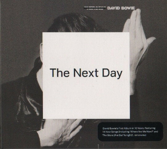 ・アーティスト David Bowie ・タイトル Next Day ・レーベル・型番 ISO Records 88765461862 ・フォーマット CD ・コンディション(盤) 良い (VG+) ・コンディション(ジャケット) ・コンディション(帯) オビなし ・特記事項 【デジパック】【カバーに軽い擦れ】 サンプル画像です。実際の商品の画像ではありません 商品写真はバーコード/カタログ番号に対応したサンプル画像ですので、お送りする商品の画像ではありません。帯やライナーなどの付属品は、特記事項に記載されている場合のみ含まれます。プロモやカラーレコードなどの仕様についても、該当する場合のみ特記事項に記載しています。 【ご購入前に必ずご確認ください】 ・本店サイト(www.recordcity.jp)とは価格、送料が違います ・本店サイト、その他支店のオーダーとは同梱発送できません ・注文確定後に別の注文を頂いた場合、注文同士の同梱は致しかねます。 ・別倉庫から発送しているため、店頭受け渡しは対応しておりません ・一部商品は他の通販サイトでも販売しているため、ご注文のタイミングによっては商品のご用意ができない場合がございます。 ・土日祝日はお休みです 金曜・祝前日9時以降のご連絡またはご入金は、返答または発送が週明け・祝日明けに順次対応となります。 ・ご購入後のキャンセル不可 ご購入後のキャンセルはいかなる理由においてもお受けできません。ご了承の上、ご購入くださいませ。 ・日本郵便(ゆうパック/ゆうメール)によるお届けになります。 ・中古品であることをご理解ください 当ストアでは中古商品を主に販売しております。中古品であることをご理解の上ご購入ください。また、一部商品はRecordCityオンラインストアで試聴可能です。 ・返品について お客様のご都合による返品は一切承っておりません。 表記の内容と実際の商品に相違がある場合、また針飛び等で返品・返金をご希望される場合は、商品の到着後1週間以内にご連絡ください。商品の返送をこちらで確認後、キャンセル・返金を行います。 コンディションVG以下の商品は返品できません。プレイに影響のない表面のこすれ傷、プレス起因のノイズ盤は返品の対象外です。 【コンディション表記】 ・ほぼ新品(M-)(Like New) 完全な新品。未使用。当店ではほぼ使用しません ・非常に良い(EX)(Excellent) 中古盤として美品な状態。わずかな経年を感じるものの傷みを感じさせない、当店基準で最高の状態 ・良い(VG+)(Very Good Plus) 丁寧に扱われた中古品で、軽い使用感がみられる。 ・可(VG)(Acceptable) 使い込まれた中古品で、「良い」よりもさらに使用感がみられる。 ・悪い(VG-)(Bad) 状態が悪いアイテム。使用の保障はなく、再生不可、針飛び、目立つノイズがあるかもしれない。状態によるクレーム不可。返品不可。 ・非常に悪い(G)(Very Bad) 「悪い」よりさらに状態が悪いアイテム。使用の保障はなく、再生不可、針飛び、目立つノイズがあるかもしれない。状態によるクレーム不可。返品不可。 ・ジャンク(Fair)(Junk/Fair) 割れている、反っている、水ダメージがある、カビ、ジャケットが分離している、ひどい書き込み、ひどい擦れなど最低の状態。使用の保障はなく、再生不可、針飛び、目立つノイズがあるかもしれない。状態によるクレーム不可。返品不可。 ・ジャンク(Poor)(Junk/Poor) 割れている、反っている、水ダメージがある、カビ、ジャケットが分離している、ひどい書き込み、ひどい擦れなど最低の状態。使用の保障はなく、再生不可、針飛び、目立つノイズがあるかもしれない。状態によるクレーム不可。返品不可。