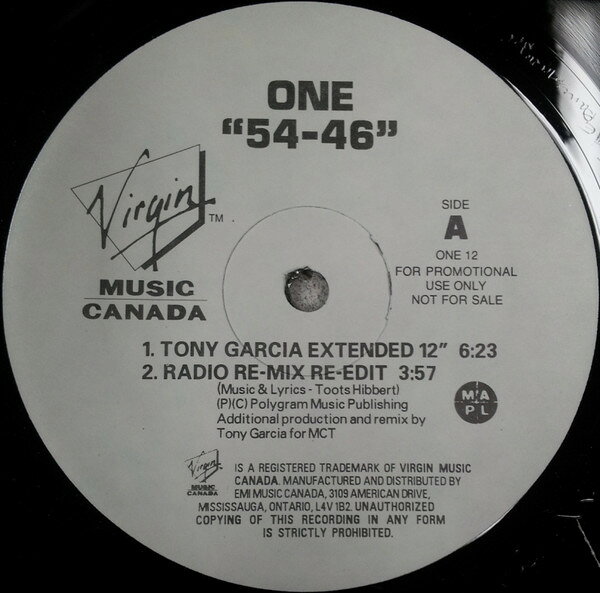 ・アーティスト One + One ・タイトル 54-46 ・レーベル・型番 VIRGIN MUSIC CANADA ONE12 ・フォーマット 12インチレコード ・コンディション(盤) 良い (VG+) ・コンディション(ジャケット) プレインカバー（元ジャケット／カバー無し） ・コンディション(帯) オビなし ・特記事項 【プロモ盤】 【Promotion Only】 サンプル画像です。実際の商品の画像ではありません 商品写真はバーコード/カタログ番号に対応したサンプル画像ですので、お送りする商品の画像ではありません。帯やライナーなどの付属品は、特記事項に記載されている場合のみ含まれます。プロモやカラーレコードなどの仕様についても、該当する場合のみ特記事項に記載しています。 【ご購入前に必ずご確認ください】 ・本店サイト(www.recordcity.jp)とは価格、送料が違います ・本店サイト、その他支店のオーダーとは同梱発送できません ・注文確定後に別の注文を頂いた場合、注文同士の同梱は致しかねます。 ・別倉庫から発送しているため、店頭受け渡しは対応しておりません ・一部商品は他の通販サイトでも販売しているため、ご注文のタイミングによっては商品のご用意ができない場合がございます。 ・土日祝日はお休みです 金曜・祝前日9時以降のご連絡またはご入金は、返答または発送が週明け・祝日明けに順次対応となります。 ・ご購入後のキャンセル不可 ご購入後のキャンセルはいかなる理由においてもお受けできません。ご了承の上、ご購入くださいませ。 ・日本郵便(ゆうパック/ゆうメール)によるお届けになります。 ・中古品であることをご理解ください 当ストアでは中古商品を主に販売しております。中古品であることをご理解の上ご購入ください。また、一部商品はRecordCityオンラインストアで試聴可能です。 ・返品について お客様のご都合による返品は一切承っておりません。 表記の内容と実際の商品に相違がある場合、また針飛び等で返品・返金をご希望される場合は、商品の到着後1週間以内にご連絡ください。商品の返送をこちらで確認後、キャンセル・返金を行います。 コンディションVG以下の商品は返品できません。プレイに影響のない表面のこすれ傷、プレス起因のノイズ盤は返品の対象外です。 【コンディション表記】 ・ほぼ新品(M-)(Like New) 完全な新品。未使用。当店ではほぼ使用しません ・非常に良い(EX)(Excellent) 中古盤として美品な状態。わずかな経年を感じるものの傷みを感じさせない、当店基準で最高の状態 ・良い(VG+)(Very Good Plus) 丁寧に扱われた中古品で、軽い使用感がみられる。 ・可(VG)(Acceptable) 使い込まれた中古品で、「良い」よりもさらに使用感がみられる。 ・悪い(VG-)(Bad) 状態が悪いアイテム。使用の保障はなく、再生不可、針飛び、目立つノイズがあるかもしれない。状態によるクレーム不可。返品不可。 ・非常に悪い(G)(Very Bad) 「悪い」よりさらに状態が悪いアイテム。使用の保障はなく、再生不可、針飛び、目立つノイズがあるかもしれない。状態によるクレーム不可。返品不可。 ・ジャンク(Fair)(Junk/Fair) 割れている、反っている、水ダメージがある、カビ、ジャケットが分離している、ひどい書き込み、ひどい擦れなど最低の状態。使用の保障はなく、再生不可、針飛び、目立つノイズがあるかもしれない。状態によるクレーム不可。返品不可。 ・ジャンク(Poor)(Junk/Poor) 割れている、反っている、水ダメージがある、カビ、ジャケットが分離している、ひどい書き込み、ひどい擦れなど最低の状態。使用の保障はなく、再生不可、針飛び、目立つノイズがあるかもしれない。状態によるクレーム不可。返品不可。