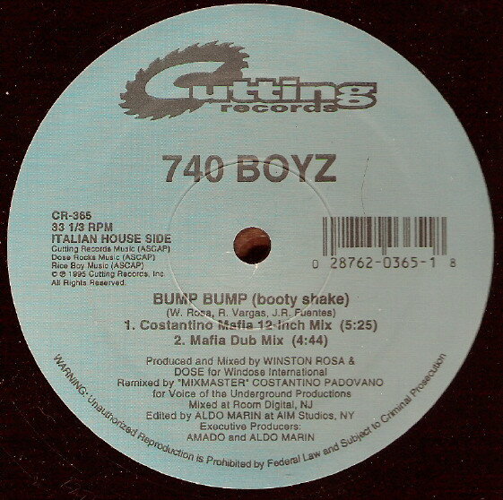 ・アーティスト 740 Boyz ・タイトル Bump Bump (Booty Shake) ・レーベル・型番 Cutting Records CR365 ・フォーマット 12インチレコード ・コンディション(盤) ほぼ新品 (M-) ・コンディション(ジャケット) ほぼ新品 (M-) ・コンディション(帯) オビなし ・特記事項 サンプル画像です。実際の商品の画像ではありません 商品写真はバーコード/カタログ番号に対応したサンプル画像ですので、お送りする商品の画像ではありません。帯やライナーなどの付属品は、特記事項に記載されている場合のみ含まれます。プロモやカラーレコードなどの仕様についても、該当する場合のみ特記事項に記載しています。 【ご購入前に必ずご確認ください】 ・本店サイト(www.recordcity.jp)とは価格、送料が違います ・本店サイト、その他支店のオーダーとは同梱発送できません ・注文確定後に別の注文を頂いた場合、注文同士の同梱は致しかねます。 ・別倉庫から発送しているため、店頭受け渡しは対応しておりません ・一部商品は他の通販サイトでも販売しているため、ご注文のタイミングによっては商品のご用意ができない場合がございます。 ・土日祝日はお休みです 金曜・祝前日9時以降のご連絡またはご入金は、返答または発送が週明け・祝日明けに順次対応となります。 ・ご購入後のキャンセル不可 ご購入後のキャンセルはいかなる理由においてもお受けできません。ご了承の上、ご購入くださいませ。 ・日本郵便(ゆうパック/ゆうメール)によるお届けになります。 ・中古品であることをご理解ください 当ストアでは中古商品を主に販売しております。中古品であることをご理解の上ご購入ください。また、一部商品はRecordCityオンラインストアで試聴可能です。 ・返品について お客様のご都合による返品は一切承っておりません。 表記の内容と実際の商品に相違がある場合、また針飛び等で返品・返金をご希望される場合は、商品の到着後1週間以内にご連絡ください。商品の返送をこちらで確認後、キャンセル・返金を行います。 コンディションVG以下の商品は返品できません。プレイに影響のない表面のこすれ傷、プレス起因のノイズ盤は返品の対象外です。 【コンディション表記】 ・ほぼ新品(M-)(Like New) 完全な新品。未使用。当店ではほぼ使用しません ・非常に良い(EX)(Excellent) 中古盤として美品な状態。わずかな経年を感じるものの傷みを感じさせない、当店基準で最高の状態 ・良い(VG+)(Very Good Plus) 丁寧に扱われた中古品で、軽い使用感がみられる。 ・可(VG)(Acceptable) 使い込まれた中古品で、「良い」よりもさらに使用感がみられる。 ・悪い(VG-)(Bad) 状態が悪いアイテム。使用の保障はなく、再生不可、針飛び、目立つノイズがあるかもしれない。状態によるクレーム不可。返品不可。 ・非常に悪い(G)(Very Bad) 「悪い」よりさらに状態が悪いアイテム。使用の保障はなく、再生不可、針飛び、目立つノイズがあるかもしれない。状態によるクレーム不可。返品不可。 ・ジャンク(Fair)(Junk/Fair) 割れている、反っている、水ダメージがある、カビ、ジャケットが分離している、ひどい書き込み、ひどい擦れなど最低の状態。使用の保障はなく、再生不可、針飛び、目立つノイズがあるかもしれない。状態によるクレーム不可。返品不可。 ・ジャンク(Poor)(Junk/Poor) 割れている、反っている、水ダメージがある、カビ、ジャケットが分離している、ひどい書き込み、ひどい擦れなど最低の状態。使用の保障はなく、再生不可、針飛び、目立つノイズがあるかもしれない。状態によるクレーム不可。返品不可。