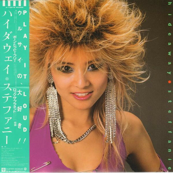 ・アーティスト Stefanie ・タイトル Hideaway ・レーベル・型番 WARNER BROS K12516 ・フォーマット LPレコード ・コンディション(盤) 良い (VG+) ・コンディション(ジャケット) 良い (VG+) ・コンディション(帯) 良い (VG+) ・特記事項 【ライナー付き】 【カバー汚れ】【盤汚れ】【盤に薄い跡】 サンプル画像です。実際の商品の画像ではありません 商品写真はバーコード/カタログ番号に対応したサンプル画像ですので、お送りする商品の画像ではありません。帯やライナーなどの付属品は、特記事項に記載されている場合のみ含まれます。プロモやカラーレコードなどの仕様についても、該当する場合のみ特記事項に記載しています。 【ご購入前に必ずご確認ください】 ・本店サイト(www.recordcity.jp)とは価格、送料が違います ・本店サイト、その他支店のオーダーとは同梱発送できません ・注文確定後に別の注文を頂いた場合、注文同士の同梱は致しかねます。 ・別倉庫から発送しているため、店頭受け渡しは対応しておりません ・一部商品は他の通販サイトでも販売しているため、ご注文のタイミングによっては商品のご用意ができない場合がございます。 ・土日祝日はお休みです 金曜・祝前日9時以降のご連絡またはご入金は、返答または発送が週明け・祝日明けに順次対応となります。 ・ご購入後のキャンセル不可 ご購入後のキャンセルはいかなる理由においてもお受けできません。ご了承の上、ご購入くださいませ。 ・日本郵便(ゆうパック/ゆうメール)によるお届けになります。 ・中古品であることをご理解ください 当ストアでは中古商品を主に販売しております。中古品であることをご理解の上ご購入ください。また、一部商品はRecordCityオンラインストアで試聴可能です。 ・返品について お客様のご都合による返品は一切承っておりません。 表記の内容と実際の商品に相違がある場合、また針飛び等で返品・返金をご希望される場合は、商品の到着後1週間以内にご連絡ください。商品の返送をこちらで確認後、キャンセル・返金を行います。 コンディションVG以下の商品は返品できません。プレイに影響のない表面のこすれ傷、プレス起因のノイズ盤は返品の対象外です。 【コンディション表記】 ・ほぼ新品(M-)(Like New) 完全な新品。未使用。当店ではほぼ使用しません ・非常に良い(EX)(Excellent) 中古盤として美品な状態。わずかな経年を感じるものの傷みを感じさせない、当店基準で最高の状態 ・良い(VG+)(Very Good Plus) 丁寧に扱われた中古品で、軽い使用感がみられる。 ・可(VG)(Acceptable) 使い込まれた中古品で、「良い」よりもさらに使用感がみられる。 ・悪い(VG-)(Bad) 状態が悪いアイテム。使用の保障はなく、再生不可、針飛び、目立つノイズがあるかもしれない。状態によるクレーム不可。返品不可。 ・非常に悪い(G)(Very Bad) 「悪い」よりさらに状態が悪いアイテム。使用の保障はなく、再生不可、針飛び、目立つノイズがあるかもしれない。状態によるクレーム不可。返品不可。 ・ジャンク(Fair)(Junk/Fair) 割れている、反っている、水ダメージがある、カビ、ジャケットが分離している、ひどい書き込み、ひどい擦れなど最低の状態。使用の保障はなく、再生不可、針飛び、目立つノイズがあるかもしれない。状態によるクレーム不可。返品不可。 ・ジャンク(Poor)(Junk/Poor) 割れている、反っている、水ダメージがある、カビ、ジャケットが分離している、ひどい書き込み、ひどい擦れなど最低の状態。使用の保障はなく、再生不可、針飛び、目立つノイズがあるかもしれない。状態によるクレーム不可。返品不可。