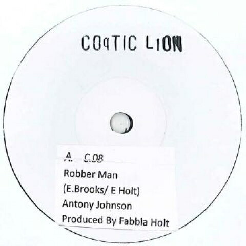 ・アーティスト Anthony Johnson / King David ・タイトル Robber Man / Take You To Paris ・レーベル・型番 Coptic Lion C08 ・フォーマット 7インチレコード ・コンディション(盤) 新品 (M) ・コンディション(ジャケット) ・コンディション(帯) オビなし ・特記事項 サンプル画像です。実際の商品の画像ではありません 商品写真はバーコード/カタログ番号に対応したサンプル画像ですので、お送りする商品の画像ではありません。帯やライナーなどの付属品は、特記事項に記載されている場合のみ含まれます。プロモやカラーレコードなどの仕様についても、該当する場合のみ特記事項に記載しています。 【ご購入前に必ずご確認ください】 ・本店サイト(www.recordcity.jp)とは価格、送料が違います ・本店サイト、その他支店のオーダーとは同梱発送できません ・注文確定後に別の注文を頂いた場合、注文同士の同梱は致しかねます。 ・別倉庫から発送しているため、店頭受け渡しは対応しておりません ・一部商品は他の通販サイトでも販売しているため、ご注文のタイミングによっては商品のご用意ができない場合がございます。 ・土日祝日はお休みです 金曜・祝前日9時以降のご連絡またはご入金は、返答または発送が週明け・祝日明けに順次対応となります。 ・ご購入後のキャンセル不可 ご購入後のキャンセルはいかなる理由においてもお受けできません。ご了承の上、ご購入くださいませ。 ・日本郵便(ゆうパック/ゆうメール)によるお届けになります。 ・中古品であることをご理解ください 当ストアでは中古商品を主に販売しております。中古品であることをご理解の上ご購入ください。また、一部商品はRecordCityオンラインストアで試聴可能です。 ・返品について お客様のご都合による返品は一切承っておりません。 表記の内容と実際の商品に相違がある場合、また針飛び等で返品・返金をご希望される場合は、商品の到着後1週間以内にご連絡ください。商品の返送をこちらで確認後、キャンセル・返金を行います。 コンディションVG以下の商品は返品できません。プレイに影響のない表面のこすれ傷、プレス起因のノイズ盤は返品の対象外です。 【コンディション表記】 ・ほぼ新品(M-)(Like New) 完全な新品。未使用。当店ではほぼ使用しません ・非常に良い(EX)(Excellent) 中古盤として美品な状態。わずかな経年を感じるものの傷みを感じさせない、当店基準で最高の状態 ・良い(VG+)(Very Good Plus) 丁寧に扱われた中古品で、軽い使用感がみられる。 ・可(VG)(Acceptable) 使い込まれた中古品で、「良い」よりもさらに使用感がみられる。 ・悪い(VG-)(Bad) 状態が悪いアイテム。使用の保障はなく、再生不可、針飛び、目立つノイズがあるかもしれない。状態によるクレーム不可。返品不可。 ・非常に悪い(G)(Very Bad) 「悪い」よりさらに状態が悪いアイテム。使用の保障はなく、再生不可、針飛び、目立つノイズがあるかもしれない。状態によるクレーム不可。返品不可。 ・ジャンク(Fair)(Junk/Fair) 割れている、反っている、水ダメージがある、カビ、ジャケットが分離している、ひどい書き込み、ひどい擦れなど最低の状態。使用の保障はなく、再生不可、針飛び、目立つノイズがあるかもしれない。状態によるクレーム不可。返品不可。 ・ジャンク(Poor)(Junk/Poor) 割れている、反っている、水ダメージがある、カビ、ジャケットが分離している、ひどい書き込み、ひどい擦れなど最低の状態。使用の保障はなく、再生不可、針飛び、目立つノイズがあるかもしれない。状態によるクレーム不可。返品不可。