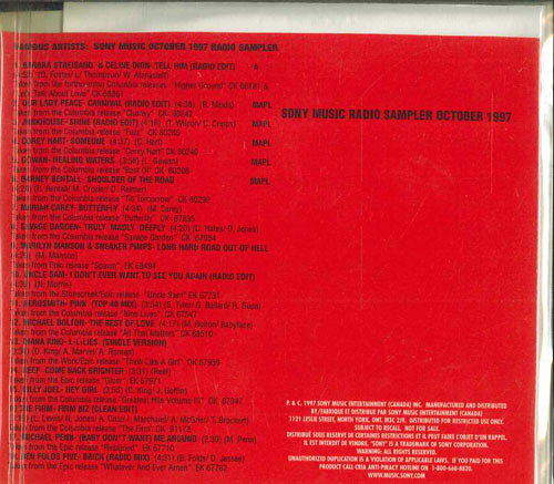 ・アーティスト Various ・タイトル Sony Music October 1997 Radio Sampler ・レーベル・型番 SONY MUSIC SMPD067 ・フォーマット CD ・コンディション(盤) 良い (VG+) ・コンディション(ジャケット) 良い (VG+) ・コンディション(帯) オビなし ・特記事項 【プロモ盤】 【Promotion Only】【ソフトケース入り（プラケースなし）】 サンプル画像です。実際の商品の画像ではありません 商品写真はバーコード/カタログ番号に対応したサンプル画像ですので、お送りする商品の画像ではありません。帯やライナーなどの付属品は、特記事項に記載されている場合のみ含まれます。プロモやカラーレコードなどの仕様についても、該当する場合のみ特記事項に記載しています。 【ご購入前に必ずご確認ください】 ・本店サイト(www.recordcity.jp)とは価格、送料が違います ・本店サイト、その他支店のオーダーとは同梱発送できません ・注文確定後に別の注文を頂いた場合、注文同士の同梱は致しかねます。 ・別倉庫から発送しているため、店頭受け渡しは対応しておりません ・一部商品は他の通販サイトでも販売しているため、ご注文のタイミングによっては商品のご用意ができない場合がございます。 ・土日祝日はお休みです 金曜・祝前日9時以降のご連絡またはご入金は、返答または発送が週明け・祝日明けに順次対応となります。 ・ご購入後のキャンセル不可 ご購入後のキャンセルはいかなる理由においてもお受けできません。ご了承の上、ご購入くださいませ。 ・日本郵便(ゆうパック/ゆうメール)によるお届けになります。 ・中古品であることをご理解ください 当ストアでは中古商品を主に販売しております。中古品であることをご理解の上ご購入ください。また、一部商品はRecordCityオンラインストアで試聴可能です。 ・返品について お客様のご都合による返品は一切承っておりません。 表記の内容と実際の商品に相違がある場合、また針飛び等で返品・返金をご希望される場合は、商品の到着後1週間以内にご連絡ください。商品の返送をこちらで確認後、キャンセル・返金を行います。 コンディションVG以下の商品は返品できません。プレイに影響のない表面のこすれ傷、プレス起因のノイズ盤は返品の対象外です。 【コンディション表記】 ・ほぼ新品(M-)(Like New) 完全な新品。未使用。当店ではほぼ使用しません ・非常に良い(EX)(Excellent) 中古盤として美品な状態。わずかな経年を感じるものの傷みを感じさせない、当店基準で最高の状態 ・良い(VG+)(Very Good Plus) 丁寧に扱われた中古品で、軽い使用感がみられる。 ・可(VG)(Acceptable) 使い込まれた中古品で、「良い」よりもさらに使用感がみられる。 ・悪い(VG-)(Bad) 状態が悪いアイテム。使用の保障はなく、再生不可、針飛び、目立つノイズがあるかもしれない。状態によるクレーム不可。返品不可。 ・非常に悪い(G)(Very Bad) 「悪い」よりさらに状態が悪いアイテム。使用の保障はなく、再生不可、針飛び、目立つノイズがあるかもしれない。状態によるクレーム不可。返品不可。 ・ジャンク(Fair)(Junk/Fair) 割れている、反っている、水ダメージがある、カビ、ジャケットが分離している、ひどい書き込み、ひどい擦れなど最低の状態。使用の保障はなく、再生不可、針飛び、目立つノイズがあるかもしれない。状態によるクレーム不可。返品不可。 ・ジャンク(Poor)(Junk/Poor) 割れている、反っている、水ダメージがある、カビ、ジャケットが分離している、ひどい書き込み、ひどい擦れなど最低の状態。使用の保障はなく、再生不可、針飛び、目立つノイズがあるかもしれない。状態によるクレーム不可。返品不可。