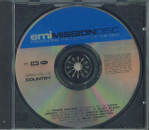 ・アーティスト Various ・タイトル Emi Mission Disc Dpro Vol. 13 Country ・レーベル・型番 EMI MUSIC CANADA DPROVOL13 ・フォーマット CD ・コンディション(盤) 良い (VG+) ・コンディション(ジャケット) ・コンディション(帯) オビなし ・特記事項 【プロモ盤】 【Promotion Only】 サンプル画像です。実際の商品の画像ではありません 商品写真はバーコード/カタログ番号に対応したサンプル画像ですので、お送りする商品の画像ではありません。帯やライナーなどの付属品は、特記事項に記載されている場合のみ含まれます。プロモやカラーレコードなどの仕様についても、該当する場合のみ特記事項に記載しています。 【ご購入前に必ずご確認ください】 ・本店サイト(www.recordcity.jp)とは価格、送料が違います ・本店サイト、その他支店のオーダーとは同梱発送できません ・注文確定後に別の注文を頂いた場合、注文同士の同梱は致しかねます。 ・別倉庫から発送しているため、店頭受け渡しは対応しておりません ・一部商品は他の通販サイトでも販売しているため、ご注文のタイミングによっては商品のご用意ができない場合がございます。 ・土日祝日はお休みです 金曜・祝前日9時以降のご連絡またはご入金は、返答または発送が週明け・祝日明けに順次対応となります。 ・ご購入後のキャンセル不可 ご購入後のキャンセルはいかなる理由においてもお受けできません。ご了承の上、ご購入くださいませ。 ・日本郵便(ゆうパック/ゆうメール)によるお届けになります。 ・中古品であることをご理解ください 当ストアでは中古商品を主に販売しております。中古品であることをご理解の上ご購入ください。また、一部商品はRecordCityオンラインストアで試聴可能です。 ・返品について お客様のご都合による返品は一切承っておりません。 表記の内容と実際の商品に相違がある場合、また針飛び等で返品・返金をご希望される場合は、商品の到着後1週間以内にご連絡ください。商品の返送をこちらで確認後、キャンセル・返金を行います。 コンディションVG以下の商品は返品できません。プレイに影響のない表面のこすれ傷、プレス起因のノイズ盤は返品の対象外です。 【コンディション表記】 ・ほぼ新品(M-)(Like New) 完全な新品。未使用。当店ではほぼ使用しません ・非常に良い(EX)(Excellent) 中古盤として美品な状態。わずかな経年を感じるものの傷みを感じさせない、当店基準で最高の状態 ・良い(VG+)(Very Good Plus) 丁寧に扱われた中古品で、軽い使用感がみられる。 ・可(VG)(Acceptable) 使い込まれた中古品で、「良い」よりもさらに使用感がみられる。 ・悪い(VG-)(Bad) 状態が悪いアイテム。使用の保障はなく、再生不可、針飛び、目立つノイズがあるかもしれない。状態によるクレーム不可。返品不可。 ・非常に悪い(G)(Very Bad) 「悪い」よりさらに状態が悪いアイテム。使用の保障はなく、再生不可、針飛び、目立つノイズがあるかもしれない。状態によるクレーム不可。返品不可。 ・ジャンク(Fair)(Junk/Fair) 割れている、反っている、水ダメージがある、カビ、ジャケットが分離している、ひどい書き込み、ひどい擦れなど最低の状態。使用の保障はなく、再生不可、針飛び、目立つノイズがあるかもしれない。状態によるクレーム不可。返品不可。 ・ジャンク(Poor)(Junk/Poor) 割れている、反っている、水ダメージがある、カビ、ジャケットが分離している、ひどい書き込み、ひどい擦れなど最低の状態。使用の保障はなく、再生不可、針飛び、目立つノイズがあるかもしれない。状態によるクレーム不可。返品不可。