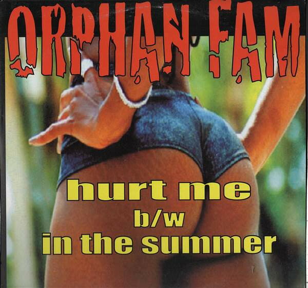 ・アーティスト Orphan Family ・タイトル Hurt Me / In The Summer ・レーベル・型番 Low Frequency LFR0047 ・フォーマット 12インチレコード ・コンディション(盤) ほぼ新品 (M-) ・コンディション(ジャケット) 非常に良い(EX) ・コンディション(帯) オビなし ・特記事項 【未開封】 サンプル画像です。実際の商品の画像ではありません 商品写真はバーコード/カタログ番号に対応したサンプル画像ですので、お送りする商品の画像ではありません。帯やライナーなどの付属品は、特記事項に記載されている場合のみ含まれます。プロモやカラーレコードなどの仕様についても、該当する場合のみ特記事項に記載しています。 【ご購入前に必ずご確認ください】 ・本店サイト(www.recordcity.jp)とは価格、送料が違います ・本店サイト、その他支店のオーダーとは同梱発送できません ・注文確定後に別の注文を頂いた場合、注文同士の同梱は致しかねます。 ・別倉庫から発送しているため、店頭受け渡しは対応しておりません ・一部商品は他の通販サイトでも販売しているため、ご注文のタイミングによっては商品のご用意ができない場合がございます。 ・土日祝日はお休みです 金曜・祝前日9時以降のご連絡またはご入金は、返答または発送が週明け・祝日明けに順次対応となります。 ・ご購入後のキャンセル不可 ご購入後のキャンセルはいかなる理由においてもお受けできません。ご了承の上、ご購入くださいませ。 ・日本郵便(ゆうパック/ゆうメール)によるお届けになります。 ・中古品であることをご理解ください 当ストアでは中古商品を主に販売しております。中古品であることをご理解の上ご購入ください。また、一部商品はRecordCityオンラインストアで試聴可能です。 ・返品について お客様のご都合による返品は一切承っておりません。 表記の内容と実際の商品に相違がある場合、また針飛び等で返品・返金をご希望される場合は、商品の到着後1週間以内にご連絡ください。商品の返送をこちらで確認後、キャンセル・返金を行います。 コンディションVG以下の商品は返品できません。プレイに影響のない表面のこすれ傷、プレス起因のノイズ盤は返品の対象外です。 【コンディション表記】 ・ほぼ新品(M-)(Like New) 完全な新品。未使用。当店ではほぼ使用しません ・非常に良い(EX)(Excellent) 中古盤として美品な状態。わずかな経年を感じるものの傷みを感じさせない、当店基準で最高の状態 ・良い(VG+)(Very Good Plus) 丁寧に扱われた中古品で、軽い使用感がみられる。 ・可(VG)(Acceptable) 使い込まれた中古品で、「良い」よりもさらに使用感がみられる。 ・悪い(VG-)(Bad) 状態が悪いアイテム。使用の保障はなく、再生不可、針飛び、目立つノイズがあるかもしれない。状態によるクレーム不可。返品不可。 ・非常に悪い(G)(Very Bad) 「悪い」よりさらに状態が悪いアイテム。使用の保障はなく、再生不可、針飛び、目立つノイズがあるかもしれない。状態によるクレーム不可。返品不可。 ・ジャンク(Fair)(Junk/Fair) 割れている、反っている、水ダメージがある、カビ、ジャケットが分離している、ひどい書き込み、ひどい擦れなど最低の状態。使用の保障はなく、再生不可、針飛び、目立つノイズがあるかもしれない。状態によるクレーム不可。返品不可。 ・ジャンク(Poor)(Junk/Poor) 割れている、反っている、水ダメージがある、カビ、ジャケットが分離している、ひどい書き込み、ひどい擦れなど最低の状態。使用の保障はなく、再生不可、針飛び、目立つノイズがあるかもしれない。状態によるクレーム不可。返品不可。
