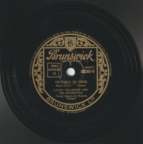 ・アーティスト Lucky Millinder & His Orchestra ・タイトル Trouble In Mind / Big Fat Mama ・レーベル・型番 BRUNSWICK 03295 ・フォーマット 78回転SP盤レコード ・コンディション(盤) 良い (VG+) ・コンディション(ジャケット) 可 (VG) ・コンディション(帯) オビなし ・特記事項 【※再生コンディションによる返品不可】 サンプル画像です。実際の商品の画像ではありません 商品写真はバーコード/カタログ番号に対応したサンプル画像ですので、お送りする商品の画像ではありません。帯やライナーなどの付属品は、特記事項に記載されている場合のみ含まれます。プロモやカラーレコードなどの仕様についても、該当する場合のみ特記事項に記載しています。 【ご購入前に必ずご確認ください】 ・本店サイト(www.recordcity.jp)とは価格、送料が違います ・本店サイト、その他支店のオーダーとは同梱発送できません ・注文確定後に別の注文を頂いた場合、注文同士の同梱は致しかねます。 ・別倉庫から発送しているため、店頭受け渡しは対応しておりません ・一部商品は他の通販サイトでも販売しているため、ご注文のタイミングによっては商品のご用意ができない場合がございます。 ・土日祝日はお休みです 金曜・祝前日9時以降のご連絡またはご入金は、返答または発送が週明け・祝日明けに順次対応となります。 ・ご購入後のキャンセル不可 ご購入後のキャンセルはいかなる理由においてもお受けできません。ご了承の上、ご購入くださいませ。 ・日本郵便(ゆうパック/ゆうメール)によるお届けになります。 ・中古品であることをご理解ください 当ストアでは中古商品を主に販売しております。中古品であることをご理解の上ご購入ください。また、一部商品はRecordCityオンラインストアで試聴可能です。 ・返品について お客様のご都合による返品は一切承っておりません。 表記の内容と実際の商品に相違がある場合、また針飛び等で返品・返金をご希望される場合は、商品の到着後1週間以内にご連絡ください。商品の返送をこちらで確認後、キャンセル・返金を行います。 コンディションVG以下の商品は返品できません。プレイに影響のない表面のこすれ傷、プレス起因のノイズ盤は返品の対象外です。 【コンディション表記】 ・ほぼ新品(M-)(Like New) 完全な新品。未使用。当店ではほぼ使用しません ・非常に良い(EX)(Excellent) 中古盤として美品な状態。わずかな経年を感じるものの傷みを感じさせない、当店基準で最高の状態 ・良い(VG+)(Very Good Plus) 丁寧に扱われた中古品で、軽い使用感がみられる。 ・可(VG)(Acceptable) 使い込まれた中古品で、「良い」よりもさらに使用感がみられる。 ・悪い(VG-)(Bad) 状態が悪いアイテム。使用の保障はなく、再生不可、針飛び、目立つノイズがあるかもしれない。状態によるクレーム不可。返品不可。 ・非常に悪い(G)(Very Bad) 「悪い」よりさらに状態が悪いアイテム。使用の保障はなく、再生不可、針飛び、目立つノイズがあるかもしれない。状態によるクレーム不可。返品不可。 ・ジャンク(Fair)(Junk/Fair) 割れている、反っている、水ダメージがある、カビ、ジャケットが分離している、ひどい書き込み、ひどい擦れなど最低の状態。使用の保障はなく、再生不可、針飛び、目立つノイズがあるかもしれない。状態によるクレーム不可。返品不可。 ・ジャンク(Poor)(Junk/Poor) 割れている、反っている、水ダメージがある、カビ、ジャケットが分離している、ひどい書き込み、ひどい擦れなど最低の状態。使用の保障はなく、再生不可、針飛び、目立つノイズがあるかもしれない。状態によるクレーム不可。返品不可。