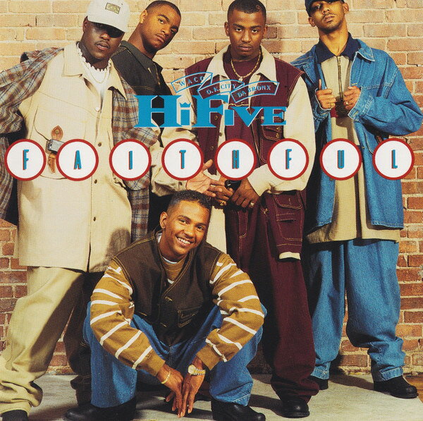 ・アーティスト Hi-Five ・タイトル Faithful ・レーベル・型番 Jive 01241415282 ・フォーマット CD ・コンディション(盤) 良い (VG+) ・コンディション(ジャケット) ・コンディション(帯) オビなし ・特記事項 【ツメ折れ/破損】 サンプル画像です。実際の商品の画像ではありません 商品写真はバーコード/カタログ番号に対応したサンプル画像ですので、お送りする商品の画像ではありません。帯やライナーなどの付属品は、特記事項に記載されている場合のみ含まれます。プロモやカラーレコードなどの仕様についても、該当する場合のみ特記事項に記載しています。 【ご購入前に必ずご確認ください】 ・本店サイト(www.recordcity.jp)とは価格、送料が違います ・本店サイト、その他支店のオーダーとは同梱発送できません ・注文確定後に別の注文を頂いた場合、注文同士の同梱は致しかねます。 ・別倉庫から発送しているため、店頭受け渡しは対応しておりません ・一部商品は他の通販サイトでも販売しているため、ご注文のタイミングによっては商品のご用意ができない場合がございます。 ・土日祝日はお休みです 金曜・祝前日9時以降のご連絡またはご入金は、返答または発送が週明け・祝日明けに順次対応となります。 ・ご購入後のキャンセル不可 ご購入後のキャンセルはいかなる理由においてもお受けできません。ご了承の上、ご購入くださいませ。 ・日本郵便(ゆうパック/ゆうメール)によるお届けになります。 ・中古品であることをご理解ください 当ストアでは中古商品を主に販売しております。中古品であることをご理解の上ご購入ください。また、一部商品はRecordCityオンラインストアで試聴可能です。 ・返品について お客様のご都合による返品は一切承っておりません。 表記の内容と実際の商品に相違がある場合、また針飛び等で返品・返金をご希望される場合は、商品の到着後1週間以内にご連絡ください。商品の返送をこちらで確認後、キャンセル・返金を行います。 コンディションVG以下の商品は返品できません。プレイに影響のない表面のこすれ傷、プレス起因のノイズ盤は返品の対象外です。 【コンディション表記】 ・ほぼ新品(M-)(Like New) 完全な新品。未使用。当店ではほぼ使用しません ・非常に良い(EX)(Excellent) 中古盤として美品な状態。わずかな経年を感じるものの傷みを感じさせない、当店基準で最高の状態 ・良い(VG+)(Very Good Plus) 丁寧に扱われた中古品で、軽い使用感がみられる。 ・可(VG)(Acceptable) 使い込まれた中古品で、「良い」よりもさらに使用感がみられる。 ・悪い(VG-)(Bad) 状態が悪いアイテム。使用の保障はなく、再生不可、針飛び、目立つノイズがあるかもしれない。状態によるクレーム不可。返品不可。 ・非常に悪い(G)(Very Bad) 「悪い」よりさらに状態が悪いアイテム。使用の保障はなく、再生不可、針飛び、目立つノイズがあるかもしれない。状態によるクレーム不可。返品不可。 ・ジャンク(Fair)(Junk/Fair) 割れている、反っている、水ダメージがある、カビ、ジャケットが分離している、ひどい書き込み、ひどい擦れなど最低の状態。使用の保障はなく、再生不可、針飛び、目立つノイズがあるかもしれない。状態によるクレーム不可。返品不可。 ・ジャンク(Poor)(Junk/Poor) 割れている、反っている、水ダメージがある、カビ、ジャケットが分離している、ひどい書き込み、ひどい擦れなど最低の状態。使用の保障はなく、再生不可、針飛び、目立つノイズがあるかもしれない。状態によるクレーム不可。返品不可。