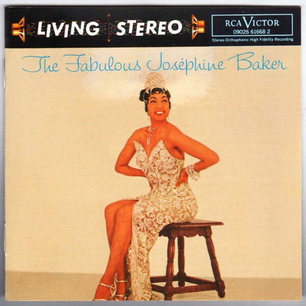 ・アーティスト Josephine Baker ・タイトル Fabulous Josephine Baker ・レーベル・型番 RCA Victor 09026616682 ・フォーマット CD ・コンディション(盤) 良い (VG+) ・コンディション(ジャケット) ・コンディション(帯) オビなし ・特記事項 【ケースキズ】 サンプル画像です。実際の商品の画像ではありません 商品写真はバーコード/カタログ番号に対応したサンプル画像ですので、お送りする商品の画像ではありません。帯やライナーなどの付属品は、特記事項に記載されている場合のみ含まれます。プロモやカラーレコードなどの仕様についても、該当する場合のみ特記事項に記載しています。 【ご購入前に必ずご確認ください】 ・本店サイト(www.recordcity.jp)とは価格、送料が違います ・本店サイト、その他支店のオーダーとは同梱発送できません ・注文確定後に別の注文を頂いた場合、注文同士の同梱は致しかねます。 ・別倉庫から発送しているため、店頭受け渡しは対応しておりません ・一部商品は他の通販サイトでも販売しているため、ご注文のタイミングによっては商品のご用意ができない場合がございます。 ・土日祝日はお休みです 金曜・祝前日9時以降のご連絡またはご入金は、返答または発送が週明け・祝日明けに順次対応となります。 ・ご購入後のキャンセル不可 ご購入後のキャンセルはいかなる理由においてもお受けできません。ご了承の上、ご購入くださいませ。 ・日本郵便(ゆうパック/ゆうメール)によるお届けになります。 ・中古品であることをご理解ください 当ストアでは中古商品を主に販売しております。中古品であることをご理解の上ご購入ください。また、一部商品はRecordCityオンラインストアで試聴可能です。 ・返品について お客様のご都合による返品は一切承っておりません。 表記の内容と実際の商品に相違がある場合、また針飛び等で返品・返金をご希望される場合は、商品の到着後1週間以内にご連絡ください。商品の返送をこちらで確認後、キャンセル・返金を行います。 コンディションVG以下の商品は返品できません。プレイに影響のない表面のこすれ傷、プレス起因のノイズ盤は返品の対象外です。 【コンディション表記】 ・ほぼ新品(M-)(Like New) 完全な新品。未使用。当店ではほぼ使用しません ・非常に良い(EX)(Excellent) 中古盤として美品な状態。わずかな経年を感じるものの傷みを感じさせない、当店基準で最高の状態 ・良い(VG+)(Very Good Plus) 丁寧に扱われた中古品で、軽い使用感がみられる。 ・可(VG)(Acceptable) 使い込まれた中古品で、「良い」よりもさらに使用感がみられる。 ・悪い(VG-)(Bad) 状態が悪いアイテム。使用の保障はなく、再生不可、針飛び、目立つノイズがあるかもしれない。状態によるクレーム不可。返品不可。 ・非常に悪い(G)(Very Bad) 「悪い」よりさらに状態が悪いアイテム。使用の保障はなく、再生不可、針飛び、目立つノイズがあるかもしれない。状態によるクレーム不可。返品不可。 ・ジャンク(Fair)(Junk/Fair) 割れている、反っている、水ダメージがある、カビ、ジャケットが分離している、ひどい書き込み、ひどい擦れなど最低の状態。使用の保障はなく、再生不可、針飛び、目立つノイズがあるかもしれない。状態によるクレーム不可。返品不可。 ・ジャンク(Poor)(Junk/Poor) 割れている、反っている、水ダメージがある、カビ、ジャケットが分離している、ひどい書き込み、ひどい擦れなど最低の状態。使用の保障はなく、再生不可、針飛び、目立つノイズがあるかもしれない。状態によるクレーム不可。返品不可。