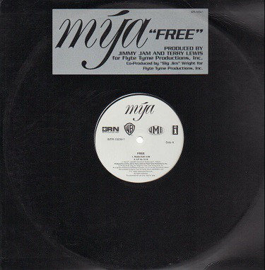・アーティスト Mya ・タイトル Free ・レーベル・型番 Interscope Records INTR102341 ・フォーマット 12インチレコード ・コンディション(盤) 良い (VG+) ・コンディション(ジャケット) プレインカバー（元ジャケット／カバー無し） ・コンディション(帯) オビなし ・特記事項 サンプル画像です。実際の商品の画像ではありません 商品写真はバーコード/カタログ番号に対応したサンプル画像ですので、お送りする商品の画像ではありません。帯やライナーなどの付属品は、特記事項に記載されている場合のみ含まれます。プロモやカラーレコードなどの仕様についても、該当する場合のみ特記事項に記載しています。 【ご購入前に必ずご確認ください】 ・本店サイト(www.recordcity.jp)とは価格、送料が違います ・本店サイト、その他支店のオーダーとは同梱発送できません ・注文確定後に別の注文を頂いた場合、注文同士の同梱は致しかねます。 ・別倉庫から発送しているため、店頭受け渡しは対応しておりません ・一部商品は他の通販サイトでも販売しているため、ご注文のタイミングによっては商品のご用意ができない場合がございます。 ・土日祝日はお休みです 金曜・祝前日9時以降のご連絡またはご入金は、返答または発送が週明け・祝日明けに順次対応となります。 ・ご購入後のキャンセル不可 ご購入後のキャンセルはいかなる理由においてもお受けできません。ご了承の上、ご購入くださいませ。 ・日本郵便(ゆうパック/ゆうメール)によるお届けになります。 ・中古品であることをご理解ください 当ストアでは中古商品を主に販売しております。中古品であることをご理解の上ご購入ください。また、一部商品はRecordCityオンラインストアで試聴可能です。 ・返品について お客様のご都合による返品は一切承っておりません。 表記の内容と実際の商品に相違がある場合、また針飛び等で返品・返金をご希望される場合は、商品の到着後1週間以内にご連絡ください。商品の返送をこちらで確認後、キャンセル・返金を行います。 コンディションVG以下の商品は返品できません。プレイに影響のない表面のこすれ傷、プレス起因のノイズ盤は返品の対象外です。 【コンディション表記】 ・ほぼ新品(M-)(Like New) 完全な新品。未使用。当店ではほぼ使用しません ・非常に良い(EX)(Excellent) 中古盤として美品な状態。わずかな経年を感じるものの傷みを感じさせない、当店基準で最高の状態 ・良い(VG+)(Very Good Plus) 丁寧に扱われた中古品で、軽い使用感がみられる。 ・可(VG)(Acceptable) 使い込まれた中古品で、「良い」よりもさらに使用感がみられる。 ・悪い(VG-)(Bad) 状態が悪いアイテム。使用の保障はなく、再生不可、針飛び、目立つノイズがあるかもしれない。状態によるクレーム不可。返品不可。 ・非常に悪い(G)(Very Bad) 「悪い」よりさらに状態が悪いアイテム。使用の保障はなく、再生不可、針飛び、目立つノイズがあるかもしれない。状態によるクレーム不可。返品不可。 ・ジャンク(Fair)(Junk/Fair) 割れている、反っている、水ダメージがある、カビ、ジャケットが分離している、ひどい書き込み、ひどい擦れなど最低の状態。使用の保障はなく、再生不可、針飛び、目立つノイズがあるかもしれない。状態によるクレーム不可。返品不可。 ・ジャンク(Poor)(Junk/Poor) 割れている、反っている、水ダメージがある、カビ、ジャケットが分離している、ひどい書き込み、ひどい擦れなど最低の状態。使用の保障はなく、再生不可、針飛び、目立つノイズがあるかもしれない。状態によるクレーム不可。返品不可。