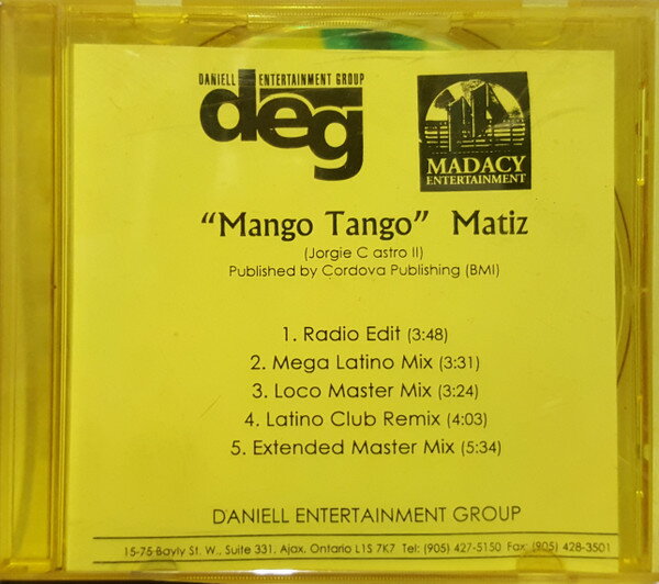 ・アーティスト Matiz ・タイトル Mango Tango ・レーベル・型番 Madacy Entertainment MTPE21436 ・フォーマット CD ・コンディション(盤) 良い (VG+) ・コンディション(ジャケット) ・コンディション(帯) オビなし ・特記事項 【プロモ盤】 【Promotion Only】【ケースキズ】 サンプル画像です。実際の商品の画像ではありません 商品写真はバーコード/カタログ番号に対応したサンプル画像ですので、お送りする商品の画像ではありません。帯やライナーなどの付属品は、特記事項に記載されている場合のみ含まれます。プロモやカラーレコードなどの仕様についても、該当する場合のみ特記事項に記載しています。 【ご購入前に必ずご確認ください】 ・本店サイト(www.recordcity.jp)とは価格、送料が違います ・本店サイト、その他支店のオーダーとは同梱発送できません ・注文確定後に別の注文を頂いた場合、注文同士の同梱は致しかねます。 ・別倉庫から発送しているため、店頭受け渡しは対応しておりません ・一部商品は他の通販サイトでも販売しているため、ご注文のタイミングによっては商品のご用意ができない場合がございます。 ・土日祝日はお休みです 金曜・祝前日9時以降のご連絡またはご入金は、返答または発送が週明け・祝日明けに順次対応となります。 ・ご購入後のキャンセル不可 ご購入後のキャンセルはいかなる理由においてもお受けできません。ご了承の上、ご購入くださいませ。 ・日本郵便(ゆうパック/ゆうメール)によるお届けになります。 ・中古品であることをご理解ください 当ストアでは中古商品を主に販売しております。中古品であることをご理解の上ご購入ください。また、一部商品はRecordCityオンラインストアで試聴可能です。 ・返品について お客様のご都合による返品は一切承っておりません。 表記の内容と実際の商品に相違がある場合、また針飛び等で返品・返金をご希望される場合は、商品の到着後1週間以内にご連絡ください。商品の返送をこちらで確認後、キャンセル・返金を行います。 コンディションVG以下の商品は返品できません。プレイに影響のない表面のこすれ傷、プレス起因のノイズ盤は返品の対象外です。 【コンディション表記】 ・ほぼ新品(M-)(Like New) 完全な新品。未使用。当店ではほぼ使用しません ・非常に良い(EX)(Excellent) 中古盤として美品な状態。わずかな経年を感じるものの傷みを感じさせない、当店基準で最高の状態 ・良い(VG+)(Very Good Plus) 丁寧に扱われた中古品で、軽い使用感がみられる。 ・可(VG)(Acceptable) 使い込まれた中古品で、「良い」よりもさらに使用感がみられる。 ・悪い(VG-)(Bad) 状態が悪いアイテム。使用の保障はなく、再生不可、針飛び、目立つノイズがあるかもしれない。状態によるクレーム不可。返品不可。 ・非常に悪い(G)(Very Bad) 「悪い」よりさらに状態が悪いアイテム。使用の保障はなく、再生不可、針飛び、目立つノイズがあるかもしれない。状態によるクレーム不可。返品不可。 ・ジャンク(Fair)(Junk/Fair) 割れている、反っている、水ダメージがある、カビ、ジャケットが分離している、ひどい書き込み、ひどい擦れなど最低の状態。使用の保障はなく、再生不可、針飛び、目立つノイズがあるかもしれない。状態によるクレーム不可。返品不可。 ・ジャンク(Poor)(Junk/Poor) 割れている、反っている、水ダメージがある、カビ、ジャケットが分離している、ひどい書き込み、ひどい擦れなど最低の状態。使用の保障はなく、再生不可、針飛び、目立つノイズがあるかもしれない。状態によるクレーム不可。返品不可。