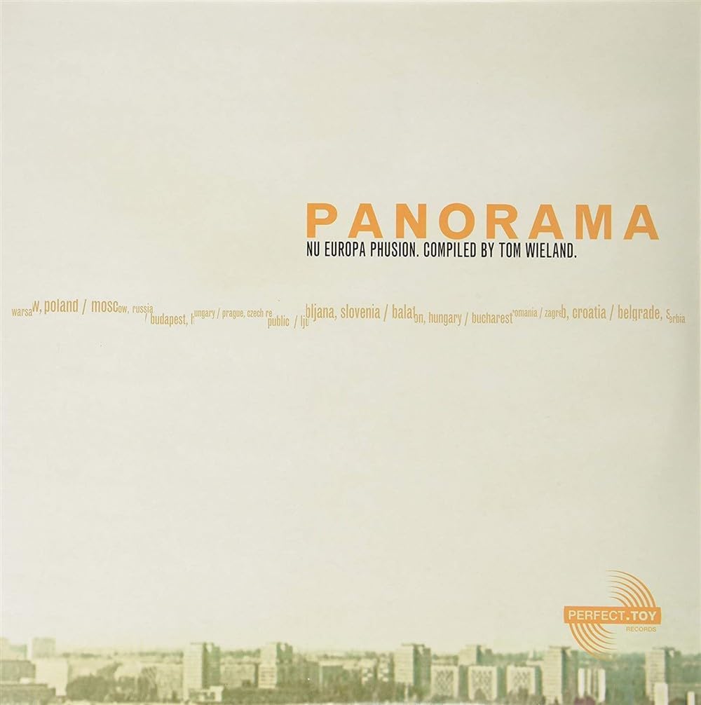 ・アーティスト Various ・タイトル Panorama ・レーベル・型番 ・フォーマット CD ・コンディション(盤) 良い (VG+) ・コンディション(ジャケット) ・コンディション(帯) オビなし ・特記事項 【デジパック】 サンプル画像です。実際の商品の画像ではありません 商品写真はバーコード/カタログ番号に対応したサンプル画像ですので、お送りする商品の画像ではありません。帯やライナーなどの付属品は、特記事項に記載されている場合のみ含まれます。プロモやカラーレコードなどの仕様についても、該当する場合のみ特記事項に記載しています。 【ご購入前に必ずご確認ください】 ・本店サイト(www.recordcity.jp)とは価格、送料が違います ・本店サイト、その他支店のオーダーとは同梱発送できません ・注文確定後に別の注文を頂いた場合、注文同士の同梱は致しかねます。 ・別倉庫から発送しているため、店頭受け渡しは対応しておりません ・一部商品は他の通販サイトでも販売しているため、ご注文のタイミングによっては商品のご用意ができない場合がございます。 ・土日祝日はお休みです 金曜・祝前日9時以降のご連絡またはご入金は、返答または発送が週明け・祝日明けに順次対応となります。 ・ご購入後のキャンセル不可 ご購入後のキャンセルはいかなる理由においてもお受けできません。ご了承の上、ご購入くださいませ。 ・日本郵便(ゆうパック/ゆうメール)によるお届けになります。 ・中古品であることをご理解ください 当ストアでは中古商品を主に販売しております。中古品であることをご理解の上ご購入ください。また、一部商品はRecordCityオンラインストアで試聴可能です。 ・返品について お客様のご都合による返品は一切承っておりません。 表記の内容と実際の商品に相違がある場合、また針飛び等で返品・返金をご希望される場合は、商品の到着後1週間以内にご連絡ください。商品の返送をこちらで確認後、キャンセル・返金を行います。 コンディションVG以下の商品は返品できません。プレイに影響のない表面のこすれ傷、プレス起因のノイズ盤は返品の対象外です。 【コンディション表記】 ・ほぼ新品(M-)(Like New) 完全な新品。未使用。当店ではほぼ使用しません ・非常に良い(EX)(Excellent) 中古盤として美品な状態。わずかな経年を感じるものの傷みを感じさせない、当店基準で最高の状態 ・良い(VG+)(Very Good Plus) 丁寧に扱われた中古品で、軽い使用感がみられる。 ・可(VG)(Acceptable) 使い込まれた中古品で、「良い」よりもさらに使用感がみられる。 ・悪い(VG-)(Bad) 状態が悪いアイテム。使用の保障はなく、再生不可、針飛び、目立つノイズがあるかもしれない。状態によるクレーム不可。返品不可。 ・非常に悪い(G)(Very Bad) 「悪い」よりさらに状態が悪いアイテム。使用の保障はなく、再生不可、針飛び、目立つノイズがあるかもしれない。状態によるクレーム不可。返品不可。 ・ジャンク(Fair)(Junk/Fair) 割れている、反っている、水ダメージがある、カビ、ジャケットが分離している、ひどい書き込み、ひどい擦れなど最低の状態。使用の保障はなく、再生不可、針飛び、目立つノイズがあるかもしれない。状態によるクレーム不可。返品不可。 ・ジャンク(Poor)(Junk/Poor) 割れている、反っている、水ダメージがある、カビ、ジャケットが分離している、ひどい書き込み、ひどい擦れなど最低の状態。使用の保障はなく、再生不可、針飛び、目立つノイズがあるかもしれない。状態によるクレーム不可。返品不可。