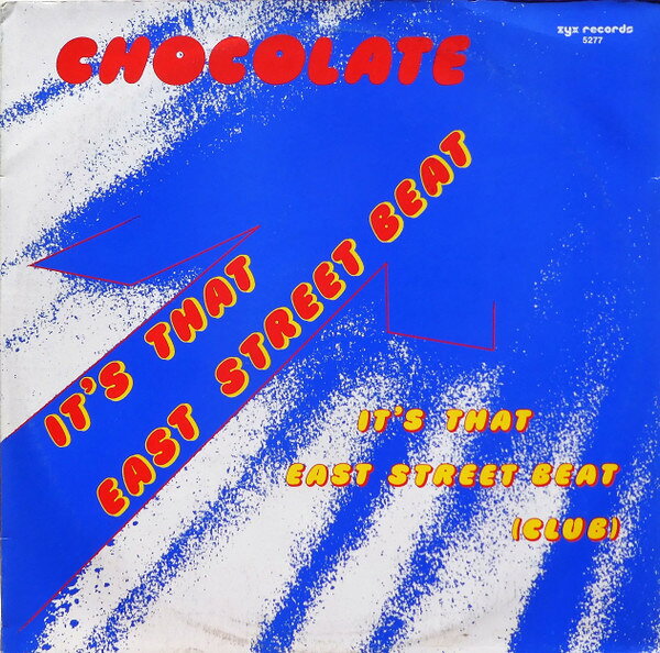 ・アーティスト Chocolette ・タイトル It's That East Street Beat ・レーベル・型番 ZYX Records ZYX5277 ・フォーマット 12インチレコード ・コンディション(盤) 良い (VG+) ・コンディション(ジャケット) プレインカバー（元ジャケット／カバー無し） ・コンディション(帯) オビなし ・特記事項 【シュリンク残し】 サンプル画像です。実際の商品の画像ではありません 商品写真はバーコード/カタログ番号に対応したサンプル画像ですので、お送りする商品の画像ではありません。帯やライナーなどの付属品は、特記事項に記載されている場合のみ含まれます。プロモやカラーレコードなどの仕様についても、該当する場合のみ特記事項に記載しています。 【ご購入前に必ずご確認ください】 ・本店サイト(www.recordcity.jp)とは価格、送料が違います ・本店サイト、その他支店のオーダーとは同梱発送できません ・注文確定後に別の注文を頂いた場合、注文同士の同梱は致しかねます。 ・別倉庫から発送しているため、店頭受け渡しは対応しておりません ・一部商品は他の通販サイトでも販売しているため、ご注文のタイミングによっては商品のご用意ができない場合がございます。 ・土日祝日はお休みです 金曜・祝前日9時以降のご連絡またはご入金は、返答または発送が週明け・祝日明けに順次対応となります。 ・ご購入後のキャンセル不可 ご購入後のキャンセルはいかなる理由においてもお受けできません。ご了承の上、ご購入くださいませ。 ・日本郵便(ゆうパック/ゆうメール)によるお届けになります。 ・中古品であることをご理解ください 当ストアでは中古商品を主に販売しております。中古品であることをご理解の上ご購入ください。また、一部商品はRecordCityオンラインストアで試聴可能です。 ・返品について お客様のご都合による返品は一切承っておりません。 表記の内容と実際の商品に相違がある場合、また針飛び等で返品・返金をご希望される場合は、商品の到着後1週間以内にご連絡ください。商品の返送をこちらで確認後、キャンセル・返金を行います。 コンディションVG以下の商品は返品できません。プレイに影響のない表面のこすれ傷、プレス起因のノイズ盤は返品の対象外です。 【コンディション表記】 ・ほぼ新品(M-)(Like New) 完全な新品。未使用。当店ではほぼ使用しません ・非常に良い(EX)(Excellent) 中古盤として美品な状態。わずかな経年を感じるものの傷みを感じさせない、当店基準で最高の状態 ・良い(VG+)(Very Good Plus) 丁寧に扱われた中古品で、軽い使用感がみられる。 ・可(VG)(Acceptable) 使い込まれた中古品で、「良い」よりもさらに使用感がみられる。 ・悪い(VG-)(Bad) 状態が悪いアイテム。使用の保障はなく、再生不可、針飛び、目立つノイズがあるかもしれない。状態によるクレーム不可。返品不可。 ・非常に悪い(G)(Very Bad) 「悪い」よりさらに状態が悪いアイテム。使用の保障はなく、再生不可、針飛び、目立つノイズがあるかもしれない。状態によるクレーム不可。返品不可。 ・ジャンク(Fair)(Junk/Fair) 割れている、反っている、水ダメージがある、カビ、ジャケットが分離している、ひどい書き込み、ひどい擦れなど最低の状態。使用の保障はなく、再生不可、針飛び、目立つノイズがあるかもしれない。状態によるクレーム不可。返品不可。 ・ジャンク(Poor)(Junk/Poor) 割れている、反っている、水ダメージがある、カビ、ジャケットが分離している、ひどい書き込み、ひどい擦れなど最低の状態。使用の保障はなく、再生不可、針飛び、目立つノイズがあるかもしれない。状態によるクレーム不可。返品不可。