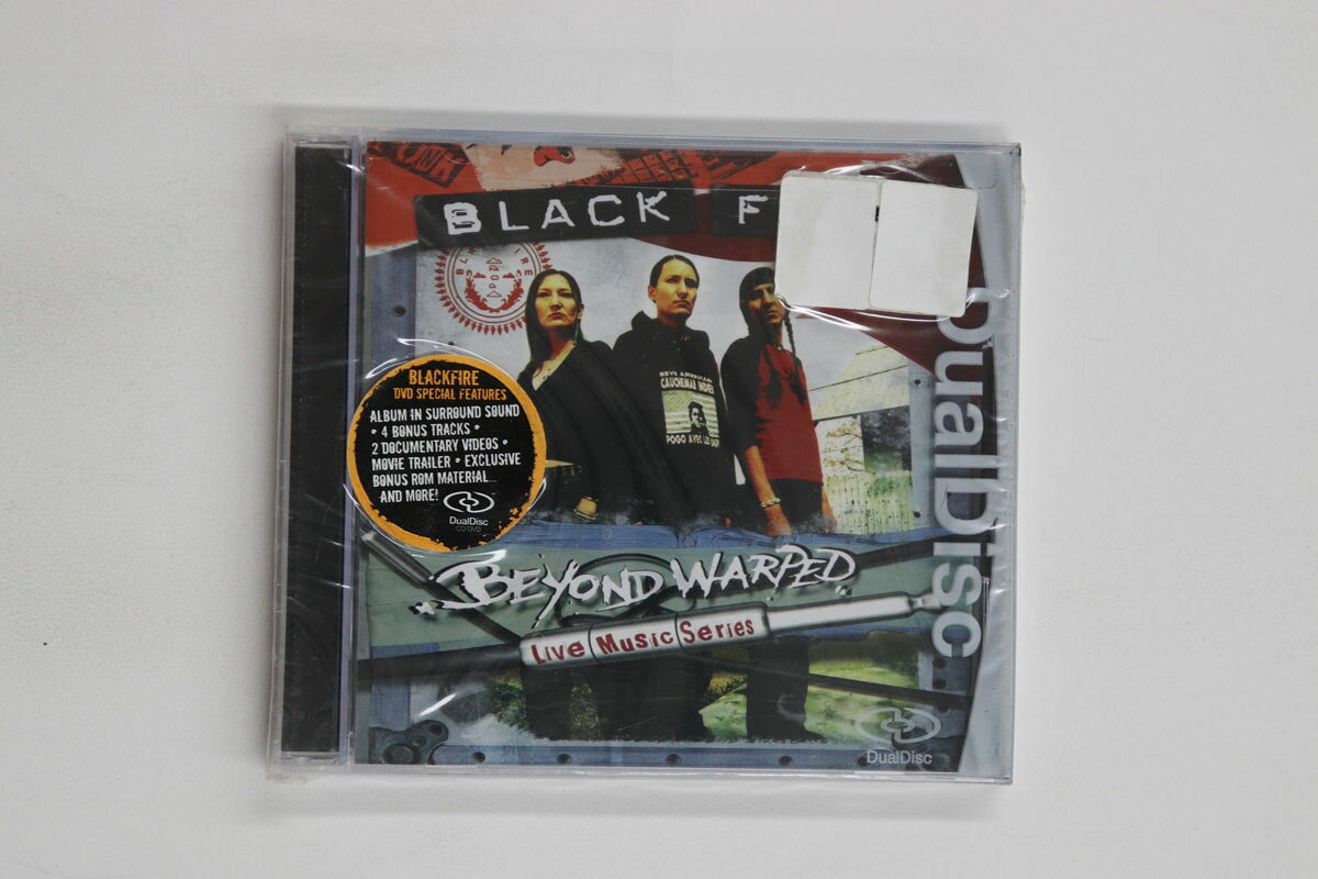 CD Black Fire Beyond Warped (Dualdisc) 2843002 IMMERGENT 未開封 /00110