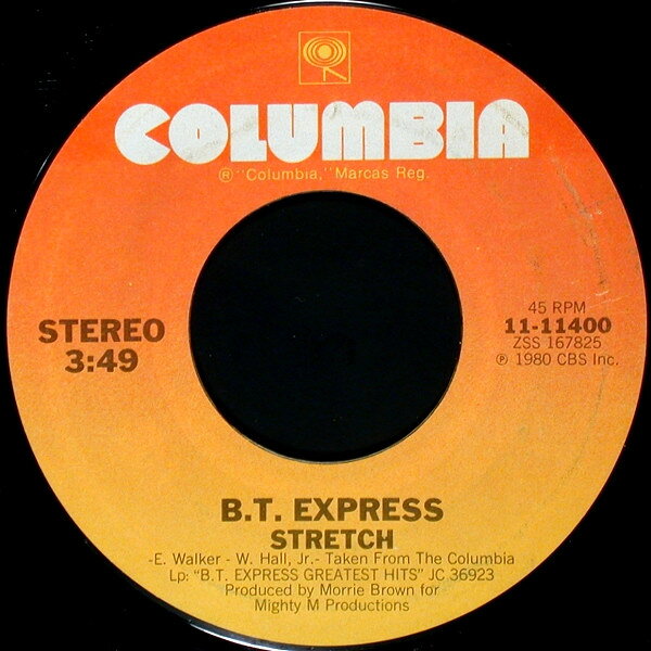 ・アーティスト B.T. Express ・タイトル Stretch ・レーベル・型番 Columbia 1111400 ・フォーマット 7インチレコード(CDではありません) ・コンディション(盤) 良い (VG+) ・コンディション(ジャケット) プレインカバー（元ジャケット／カバー無し） ・コンディション(帯) オビなし ・特記事項 【レーベルに書き込み】【盤に薄い跡】 サンプル画像です。実際の商品の画像ではありません 商品写真はバーコード/カタログ番号に対応したサンプル画像ですので、お送りする商品の画像ではありません。帯やライナーなどの付属品は、特記事項に記載されている場合のみ含まれます。プロモやカラーレコードなどの仕様についても、該当する場合のみ特記事項に記載しています。 【ご購入前に必ずご確認ください】 ・本店サイト(www.recordcity.jp)とは価格、送料が違います ・本店サイト、その他支店のオーダーとは同梱発送できません ・注文確定後に別の注文を頂いた場合、注文同士の同梱は致しかねます。 ・別倉庫から発送しているため、店頭受け渡しは対応しておりません ・一部商品は他の通販サイトでも販売しているため、ご注文のタイミングによっては商品のご用意ができない場合がございます。 ・土日祝日はお休みです 金曜・祝前日9時以降のご連絡またはご入金は、返答または発送が週明け・祝日明けに順次対応となります。 ・ご購入後のキャンセル不可 ご購入後のキャンセルはいかなる理由においてもお受けできません。ご了承の上、ご購入くださいませ。 ・日本郵便(ゆうパック/ゆうメール)によるお届けになります。 ・中古品であることをご理解ください 当ストアでは中古商品を主に販売しております。中古品であることをご理解の上ご購入ください。また、一部商品はRecordCityオンラインストアで試聴可能です。 ・返品について お客様のご都合による返品は一切承っておりません。 表記の内容と実際の商品に相違がある場合、また針飛び等で返品・返金をご希望される場合は、商品の到着後1週間以内にご連絡ください。商品の返送をこちらで確認後、キャンセル・返金を行います。 コンディションVG以下の商品は返品できません。プレイに影響のない表面のこすれ傷、プレス起因のノイズ盤は返品の対象外です。 【コンディション表記】 ・ほぼ新品(M-)(Like New) 完全な新品。未使用。当店ではほぼ使用しません ・非常に良い(EX)(Excellent) 中古盤として美品な状態。わずかな経年を感じるものの傷みを感じさせない、当店基準で最高の状態 ・良い(VG+)(Very Good Plus) 丁寧に扱われた中古品で、軽い使用感がみられる。 ・可(VG)(Acceptable) 使い込まれた中古品で、「良い」よりもさらに使用感がみられる。 ・悪い(VG-)(Bad) 状態が悪いアイテム。使用の保障はなく、再生不可、針飛び、目立つノイズがあるかもしれない。状態によるクレーム不可。返品不可。 ・非常に悪い(G)(Very Bad) 「悪い」よりさらに状態が悪いアイテム。使用の保障はなく、再生不可、針飛び、目立つノイズがあるかもしれない。状態によるクレーム不可。返品不可。 ・ジャンク(Fair)(Junk/Fair) 割れている、反っている、水ダメージがある、カビ、ジャケットが分離している、ひどい書き込み、ひどい擦れなど最低の状態。使用の保障はなく、再生不可、針飛び、目立つノイズがあるかもしれない。状態によるクレーム不可。返品不可。 ・ジャンク(Poor)(Junk/Poor) 割れている、反っている、水ダメージがある、カビ、ジャケットが分離している、ひどい書き込み、ひどい擦れなど最低の状態。使用の保障はなく、再生不可、針飛び、目立つノイズがあるかもしれない。状態によるクレーム不可。返品不可。