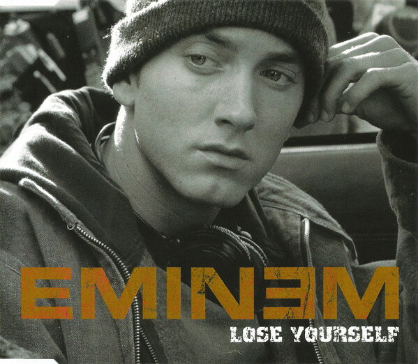 ・アーティスト Eminem ・タイトル Lose Yourself ・レーベル・型番 SHADY 4978152 ・フォーマット CD ・コンディション(盤) 良い (VG+) ・コンディション(ジャケット) ・コンディション(帯) オビなし ・特記事項 【ハイプステッカー】【ケース擦れ】 サンプル画像です。実際の商品の画像ではありません 商品写真はバーコード/カタログ番号に対応したサンプル画像ですので、お送りする商品の画像ではありません。帯やライナーなどの付属品は、特記事項に記載されている場合のみ含まれます。プロモやカラーレコードなどの仕様についても、該当する場合のみ特記事項に記載しています。 【ご購入前に必ずご確認ください】 ・本店サイト(www.recordcity.jp)とは価格、送料が違います ・本店サイト、その他支店のオーダーとは同梱発送できません ・注文確定後に別の注文を頂いた場合、注文同士の同梱は致しかねます。 ・別倉庫から発送しているため、店頭受け渡しは対応しておりません ・一部商品は他の通販サイトでも販売しているため、ご注文のタイミングによっては商品のご用意ができない場合がございます。 ・土日祝日はお休みです 金曜・祝前日9時以降のご連絡またはご入金は、返答または発送が週明け・祝日明けに順次対応となります。 ・ご購入後のキャンセル不可 ご購入後のキャンセルはいかなる理由においてもお受けできません。ご了承の上、ご購入くださいませ。 ・日本郵便(ゆうパック/ゆうメール)によるお届けになります。 ・中古品であることをご理解ください 当ストアでは中古商品を主に販売しております。中古品であることをご理解の上ご購入ください。また、一部商品はRecordCityオンラインストアで試聴可能です。 ・返品について お客様のご都合による返品は一切承っておりません。 表記の内容と実際の商品に相違がある場合、また針飛び等で返品・返金をご希望される場合は、商品の到着後1週間以内にご連絡ください。商品の返送をこちらで確認後、キャンセル・返金を行います。 コンディションVG以下の商品は返品できません。プレイに影響のない表面のこすれ傷、プレス起因のノイズ盤は返品の対象外です。 【コンディション表記】 ・ほぼ新品(M-)(Like New) 完全な新品。未使用。当店ではほぼ使用しません ・非常に良い(EX)(Excellent) 中古盤として美品な状態。わずかな経年を感じるものの傷みを感じさせない、当店基準で最高の状態 ・良い(VG+)(Very Good Plus) 丁寧に扱われた中古品で、軽い使用感がみられる。 ・可(VG)(Acceptable) 使い込まれた中古品で、「良い」よりもさらに使用感がみられる。 ・悪い(VG-)(Bad) 状態が悪いアイテム。使用の保障はなく、再生不可、針飛び、目立つノイズがあるかもしれない。状態によるクレーム不可。返品不可。 ・非常に悪い(G)(Very Bad) 「悪い」よりさらに状態が悪いアイテム。使用の保障はなく、再生不可、針飛び、目立つノイズがあるかもしれない。状態によるクレーム不可。返品不可。 ・ジャンク(Fair)(Junk/Fair) 割れている、反っている、水ダメージがある、カビ、ジャケットが分離している、ひどい書き込み、ひどい擦れなど最低の状態。使用の保障はなく、再生不可、針飛び、目立つノイズがあるかもしれない。状態によるクレーム不可。返品不可。 ・ジャンク(Poor)(Junk/Poor) 割れている、反っている、水ダメージがある、カビ、ジャケットが分離している、ひどい書き込み、ひどい擦れなど最低の状態。使用の保障はなく、再生不可、針飛び、目立つノイズがあるかもしれない。状態によるクレーム不可。返品不可。