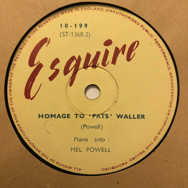 ・アーティスト Mel Powell ・タイトル Homage To Fats Waller / Homage To Debussy ・レーベル・型番 ESQUIRE 10199 ・フォーマット 78回転SP盤レコード ・コンディション(盤) 良い (VG+) ・コンディション(ジャケット) 可 (VG) ・コンディション(帯) オビなし ・特記事項 【※再生コンディションによる返品不可】 サンプル画像です。実際の商品の画像ではありません 商品写真はバーコード/カタログ番号に対応したサンプル画像ですので、お送りする商品の画像ではありません。帯やライナーなどの付属品は、特記事項に記載されている場合のみ含まれます。プロモやカラーレコードなどの仕様についても、該当する場合のみ特記事項に記載しています。 【ご購入前に必ずご確認ください】 ・本店サイト(www.recordcity.jp)とは価格、送料が違います ・本店サイト、その他支店のオーダーとは同梱発送できません ・注文確定後に別の注文を頂いた場合、注文同士の同梱は致しかねます。 ・別倉庫から発送しているため、店頭受け渡しは対応しておりません ・一部商品は他の通販サイトでも販売しているため、ご注文のタイミングによっては商品のご用意ができない場合がございます。 ・土日祝日はお休みです 金曜・祝前日9時以降のご連絡またはご入金は、返答または発送が週明け・祝日明けに順次対応となります。 ・ご購入後のキャンセル不可 ご購入後のキャンセルはいかなる理由においてもお受けできません。ご了承の上、ご購入くださいませ。 ・日本郵便(ゆうパック/ゆうメール)によるお届けになります。 ・中古品であることをご理解ください 当ストアでは中古商品を主に販売しております。中古品であることをご理解の上ご購入ください。また、一部商品はRecordCityオンラインストアで試聴可能です。 ・返品について お客様のご都合による返品は一切承っておりません。 表記の内容と実際の商品に相違がある場合、また針飛び等で返品・返金をご希望される場合は、商品の到着後1週間以内にご連絡ください。商品の返送をこちらで確認後、キャンセル・返金を行います。 コンディションVG以下の商品は返品できません。プレイに影響のない表面のこすれ傷、プレス起因のノイズ盤は返品の対象外です。 【コンディション表記】 ・ほぼ新品(M-)(Like New) 完全な新品。未使用。当店ではほぼ使用しません ・非常に良い(EX)(Excellent) 中古盤として美品な状態。わずかな経年を感じるものの傷みを感じさせない、当店基準で最高の状態 ・良い(VG+)(Very Good Plus) 丁寧に扱われた中古品で、軽い使用感がみられる。 ・可(VG)(Acceptable) 使い込まれた中古品で、「良い」よりもさらに使用感がみられる。 ・悪い(VG-)(Bad) 状態が悪いアイテム。使用の保障はなく、再生不可、針飛び、目立つノイズがあるかもしれない。状態によるクレーム不可。返品不可。 ・非常に悪い(G)(Very Bad) 「悪い」よりさらに状態が悪いアイテム。使用の保障はなく、再生不可、針飛び、目立つノイズがあるかもしれない。状態によるクレーム不可。返品不可。 ・ジャンク(Fair)(Junk/Fair) 割れている、反っている、水ダメージがある、カビ、ジャケットが分離している、ひどい書き込み、ひどい擦れなど最低の状態。使用の保障はなく、再生不可、針飛び、目立つノイズがあるかもしれない。状態によるクレーム不可。返品不可。 ・ジャンク(Poor)(Junk/Poor) 割れている、反っている、水ダメージがある、カビ、ジャケットが分離している、ひどい書き込み、ひどい擦れなど最低の状態。使用の保障はなく、再生不可、針飛び、目立つノイズがあるかもしれない。状態によるクレーム不可。返品不可。